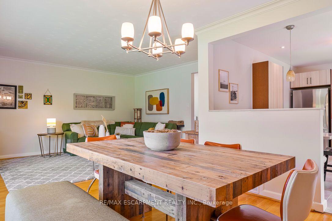 Photo 14 of 1548 Wembury Road, Mississauga, Lorne Park — HOMEH