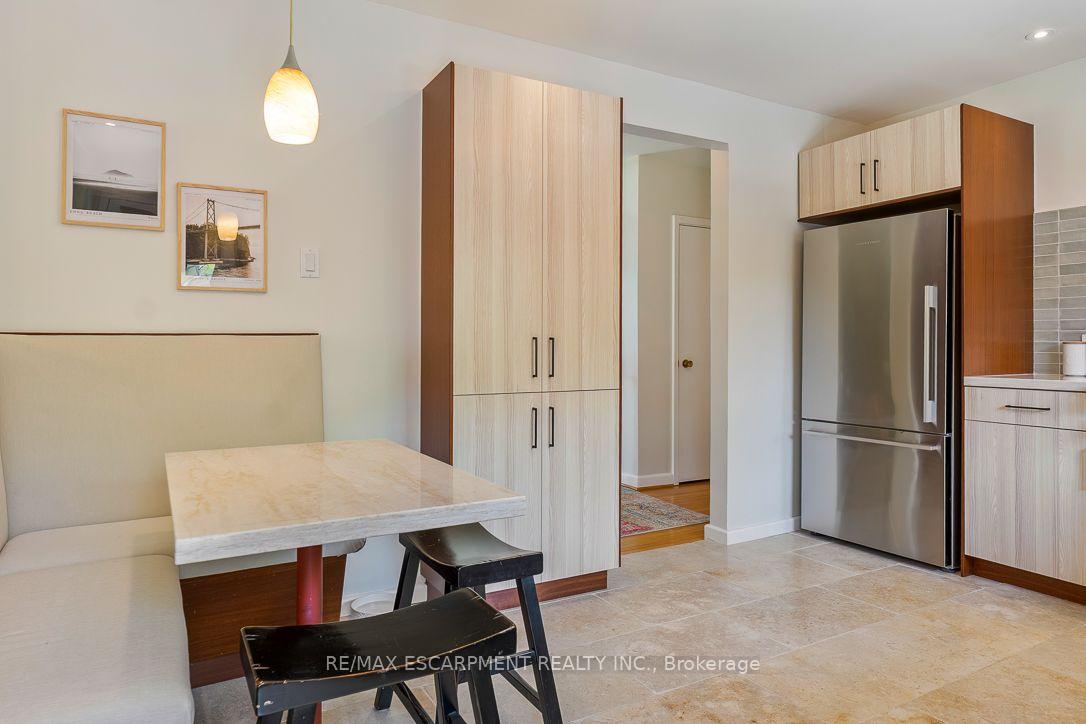 Photo 20 of 1548 Wembury Road, Mississauga, Lorne Park — HOMEH
