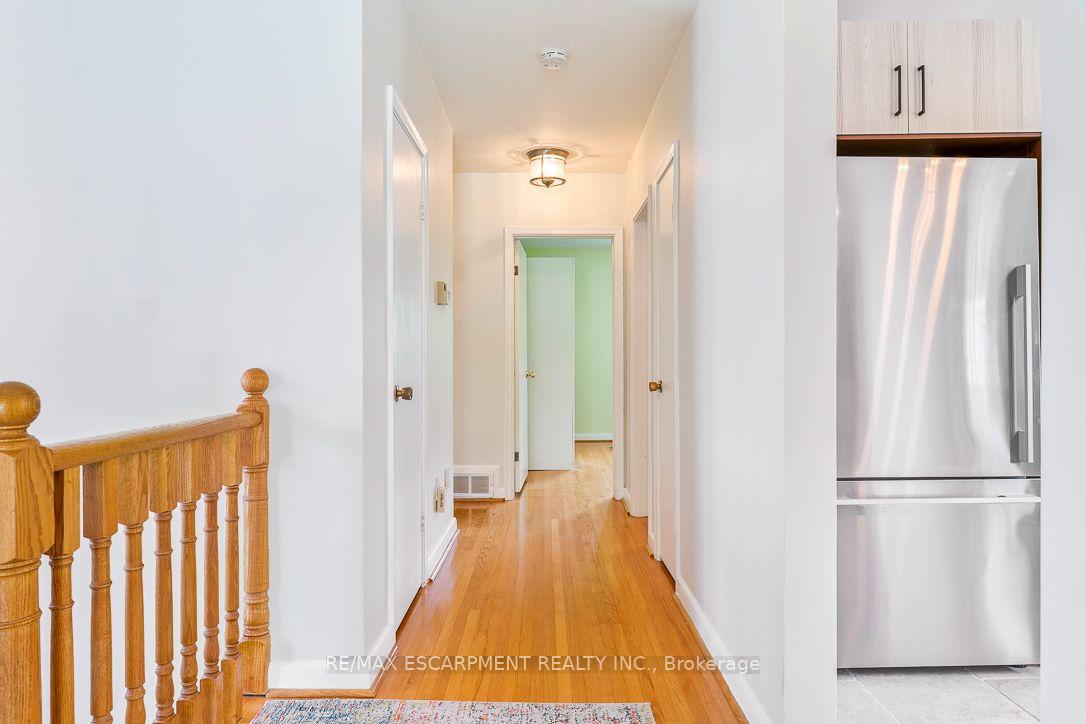 Photo 21 of 1548 Wembury Road, Mississauga, Lorne Park — HOMEH