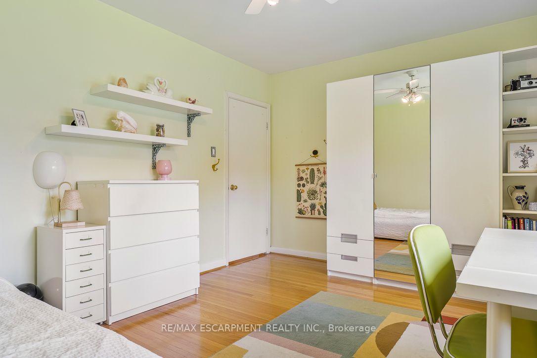 Photo 27 of 1548 Wembury Road, Mississauga, Lorne Park — HOMEH