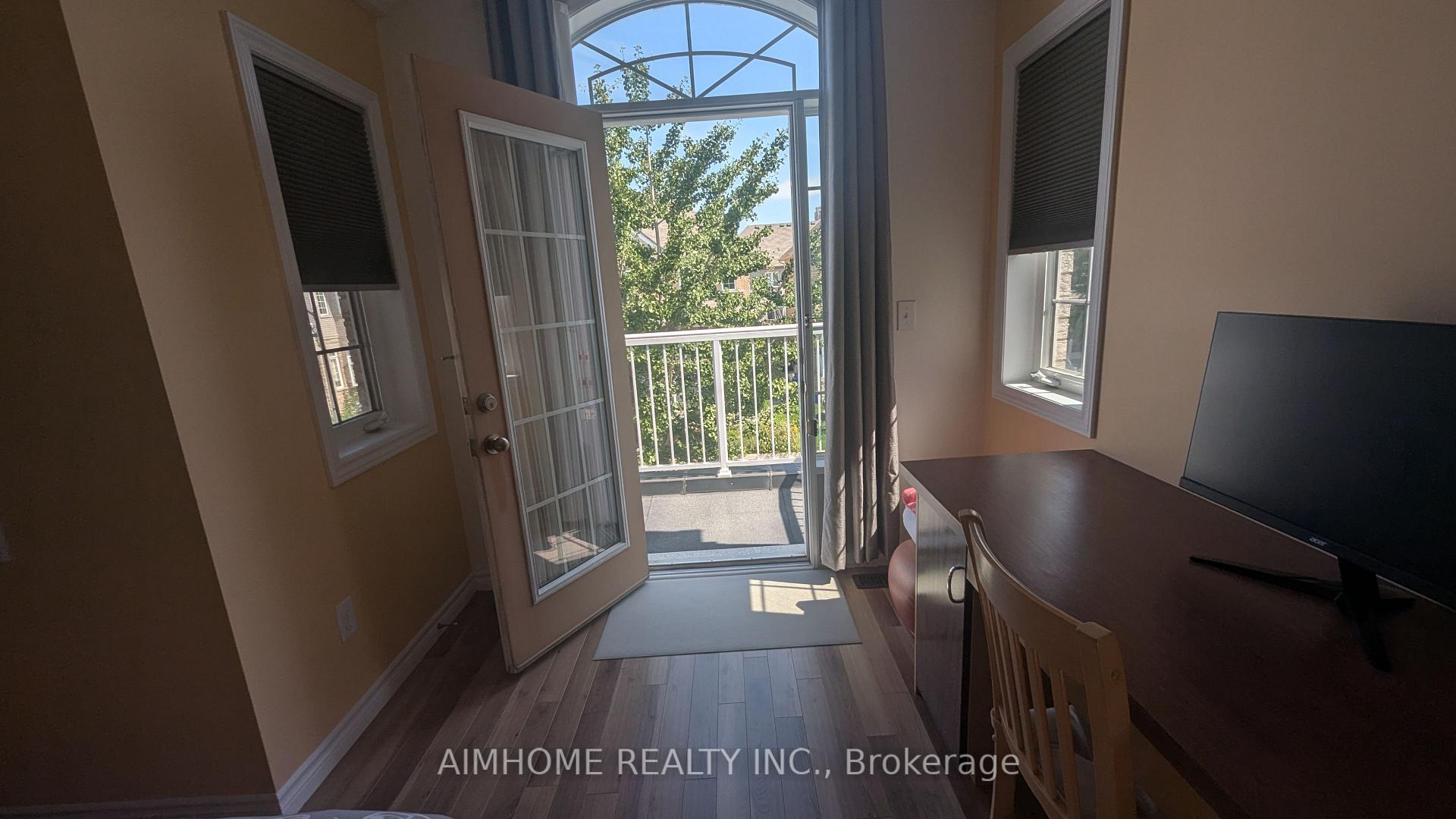 Photo 12 of 34 Stoots Street, Markham, Wismer — HOMEH
