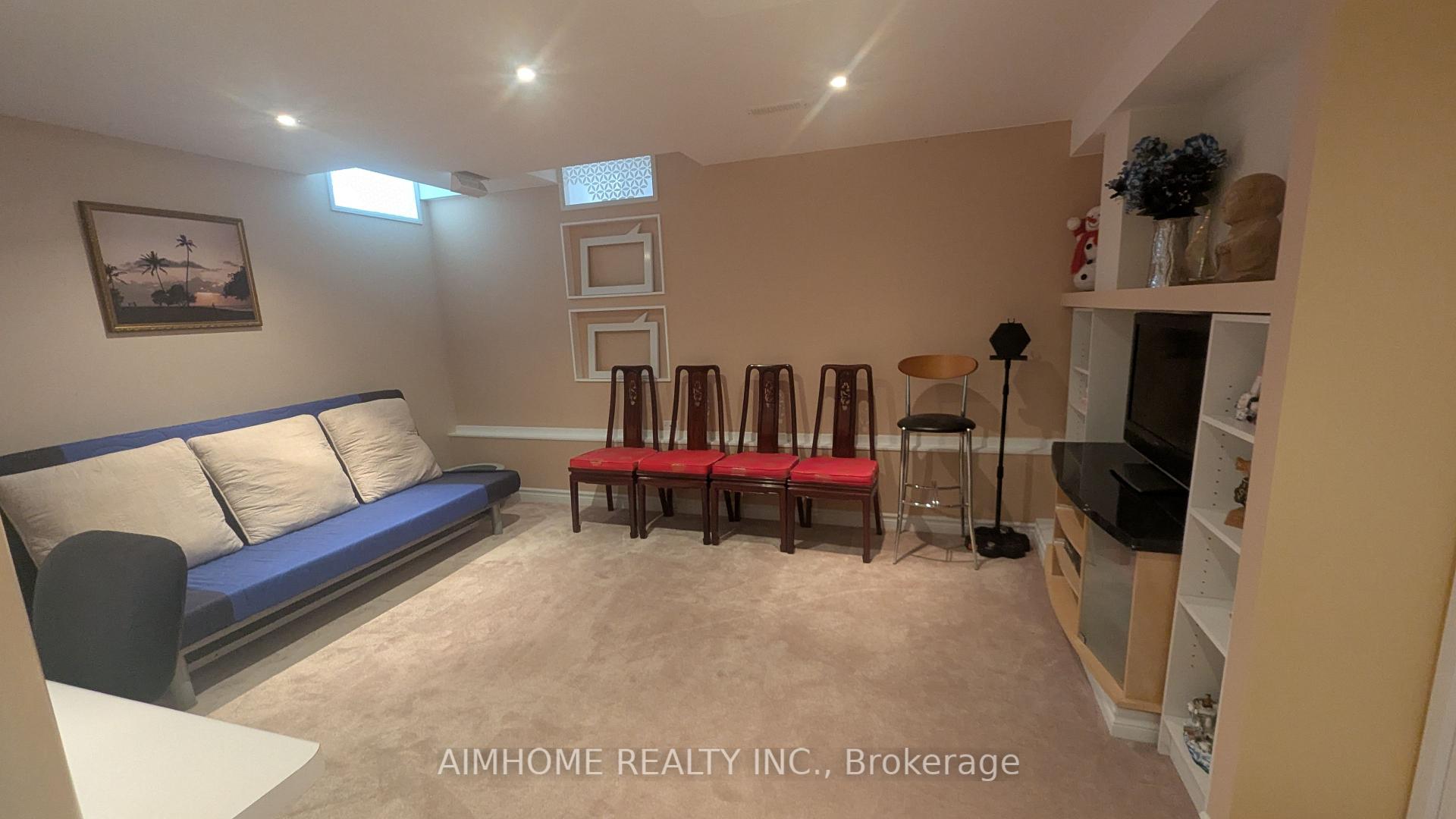 Photo 16 of 34 Stoots Street, Markham, Wismer — HOMEH