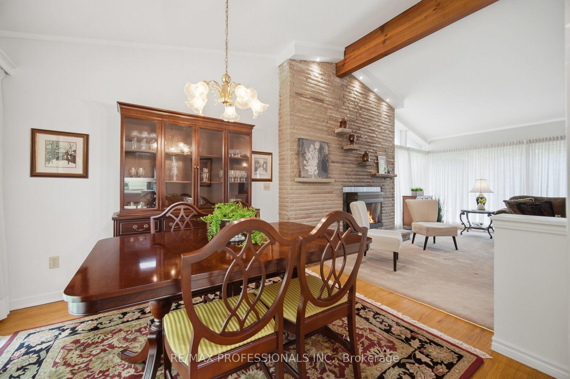 Photo 13 of 9 Humber Ridge Drive, Etobicoke, Stonegate-Queensway — HOMEH