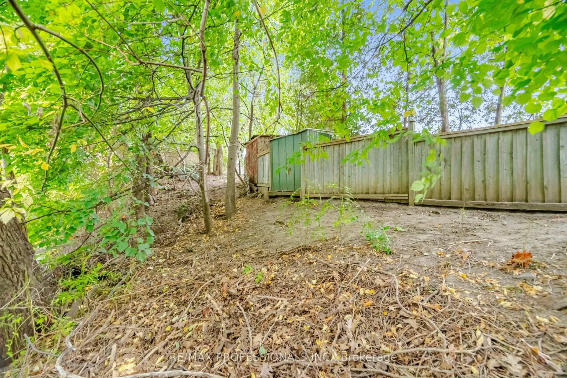 Photo 54 of 9 Humber Ridge Drive, Etobicoke, Stonegate-Queensway — HOMEH