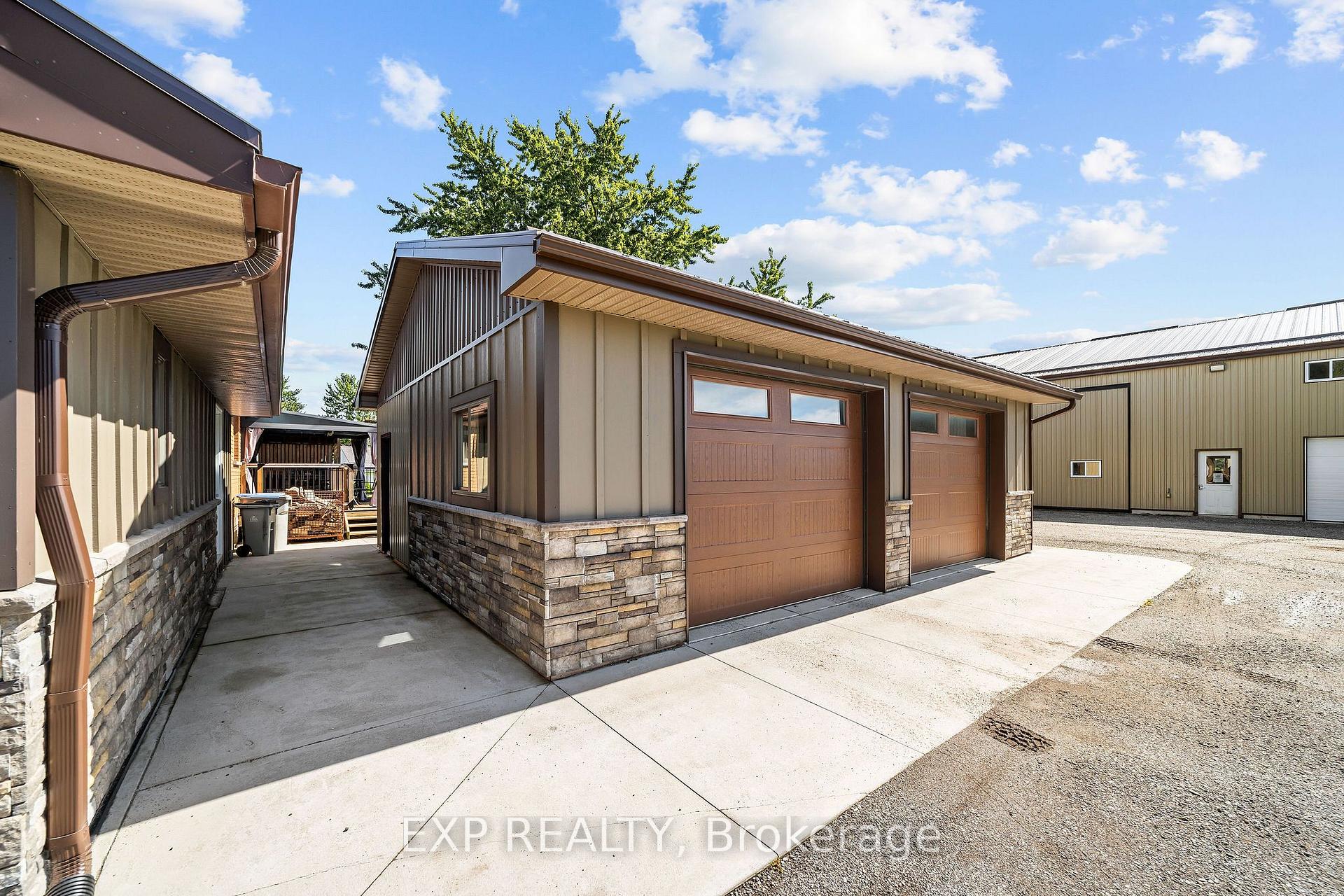 Photo 7 of 9221 Hickory Drive, Strathroy-Caradoc, Rural Strathroy-Caradoc — HOMEH