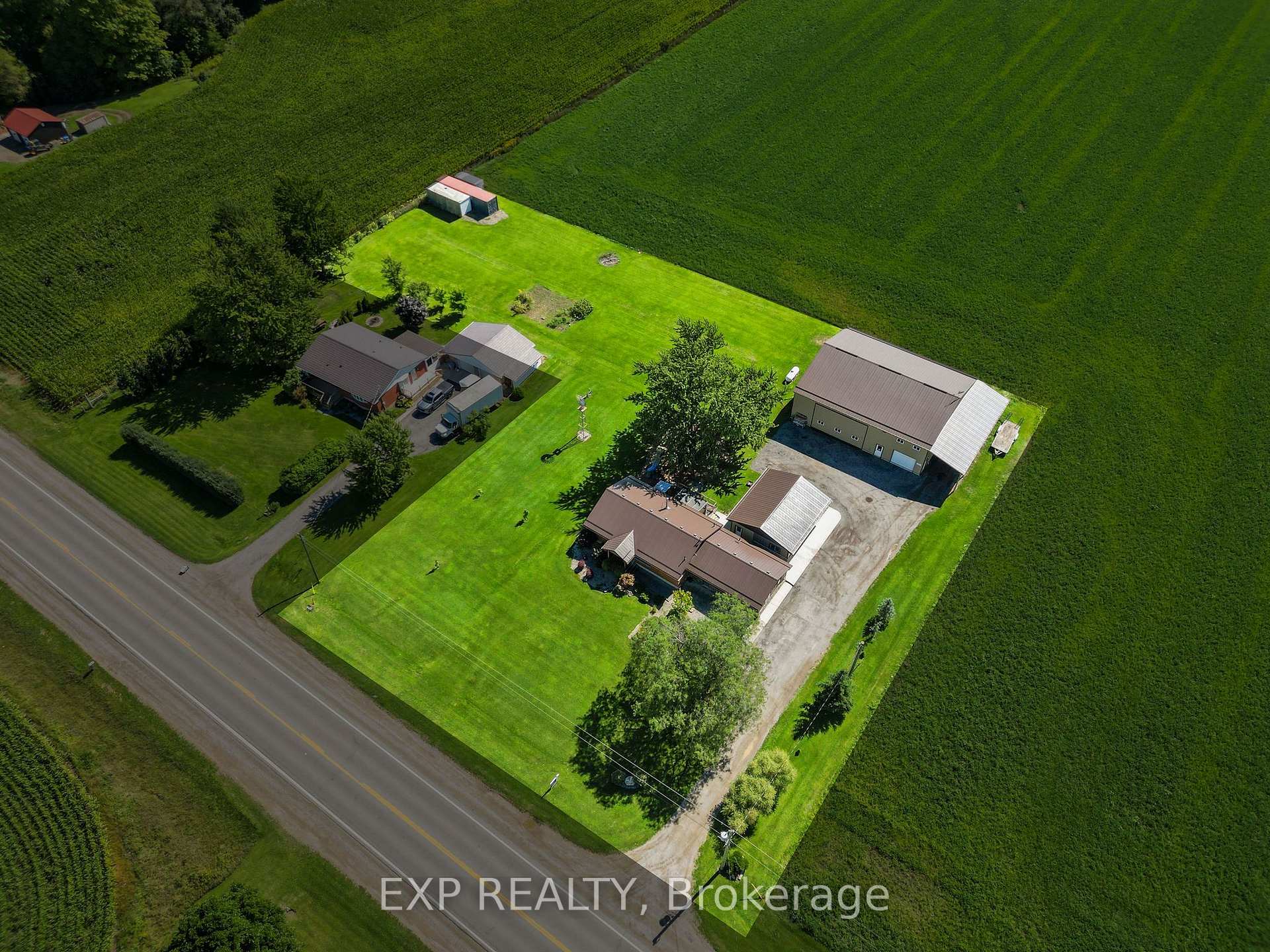 Photo 8 of 9221 Hickory Drive, Strathroy-Caradoc, Rural Strathroy-Caradoc — HOMEH