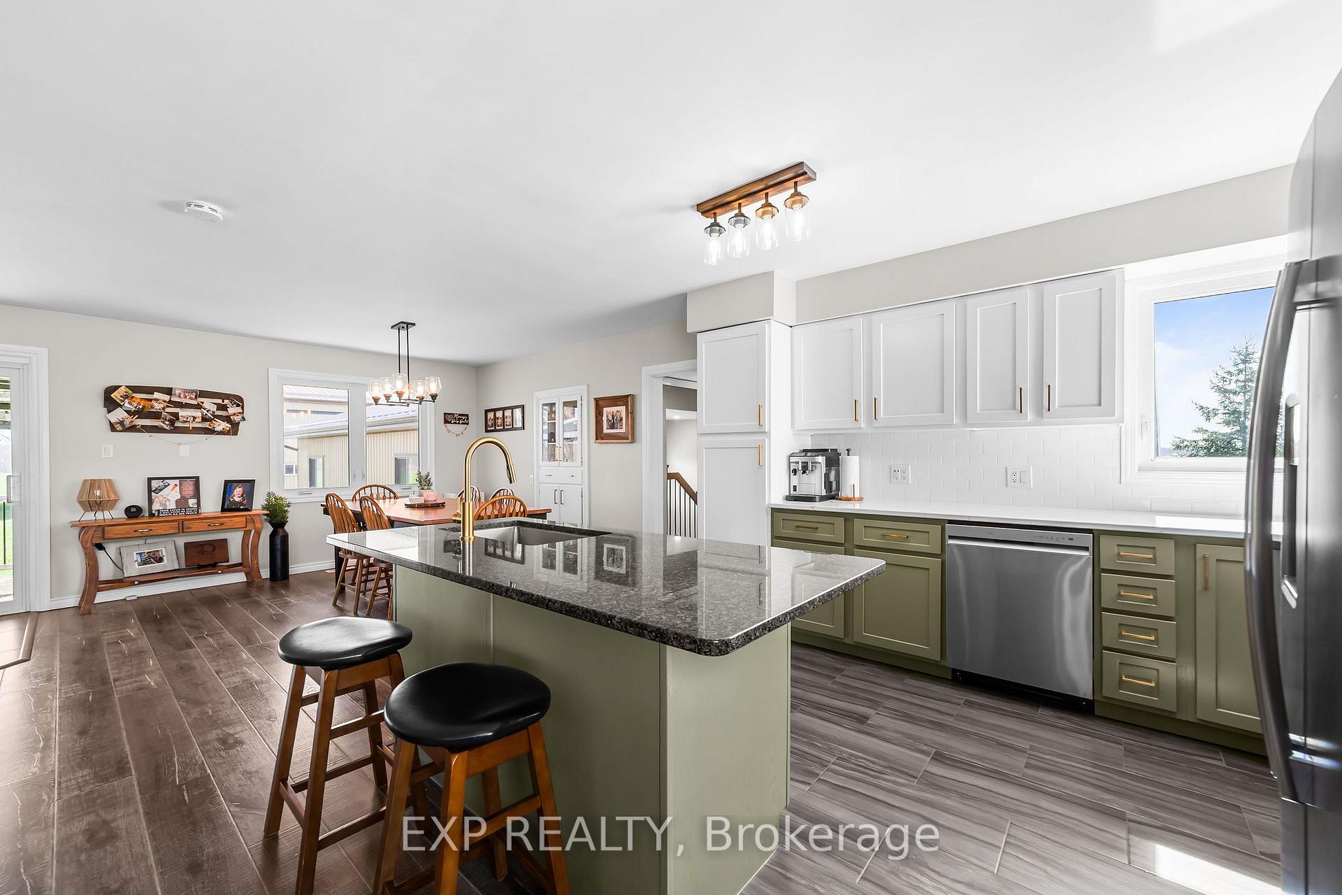 Photo 9 of 9221 Hickory Drive, Strathroy-Caradoc, Rural Strathroy-Caradoc — HOMEH
