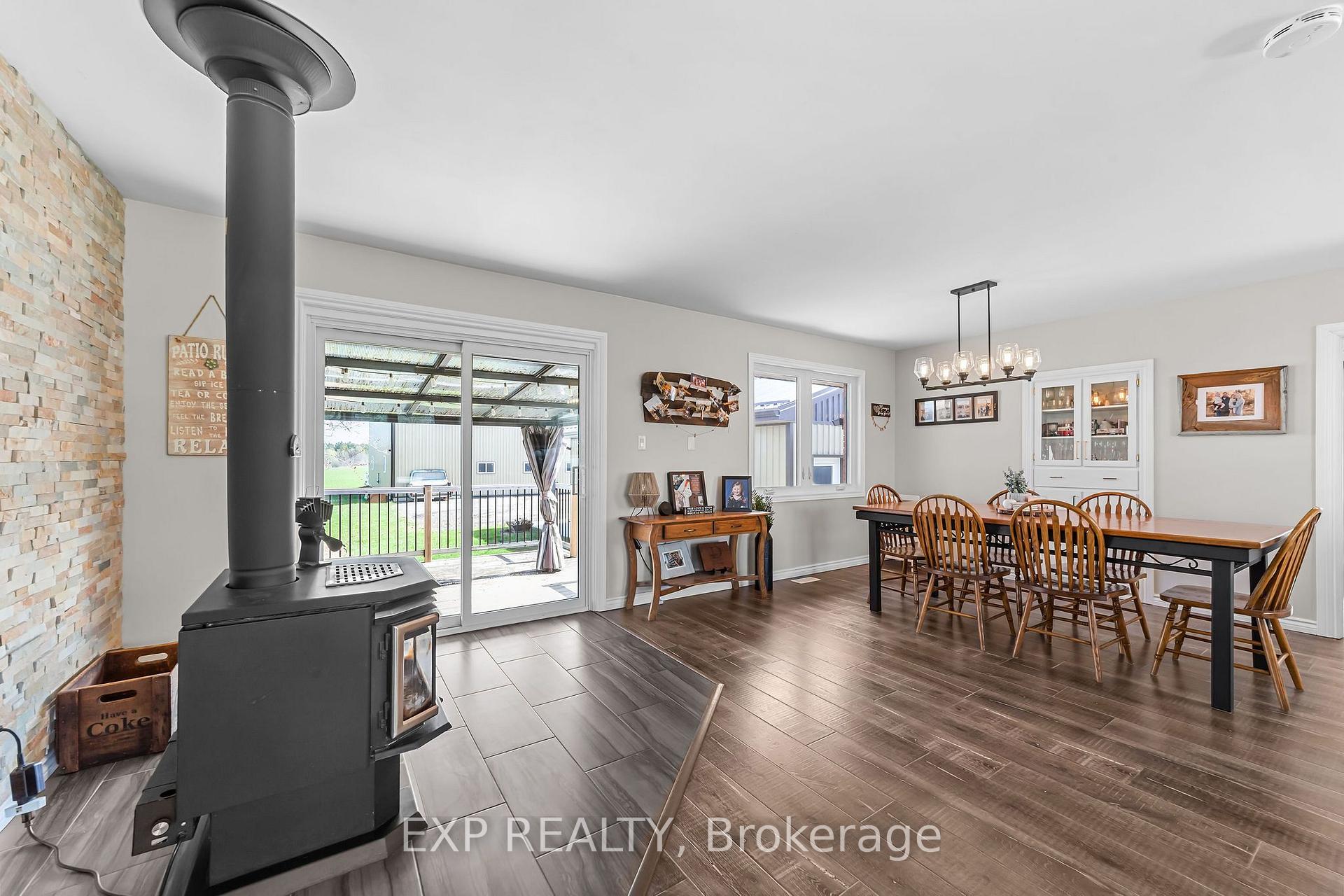 Photo 17 of 9221 Hickory Drive, Strathroy-Caradoc, Rural Strathroy-Caradoc — HOMEH