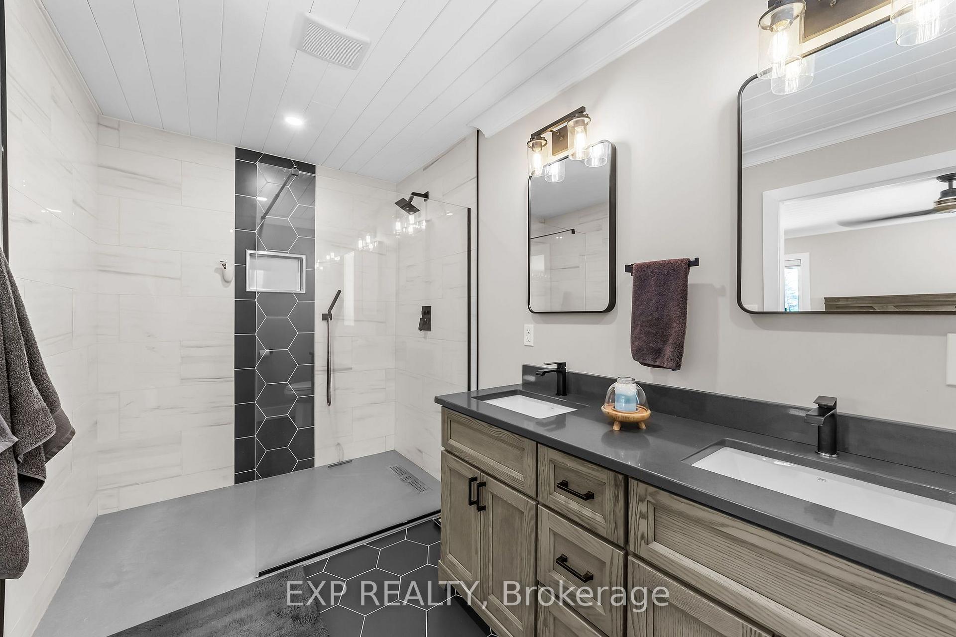 Photo 22 of 9221 Hickory Drive, Strathroy-Caradoc, Rural Strathroy-Caradoc — HOMEH