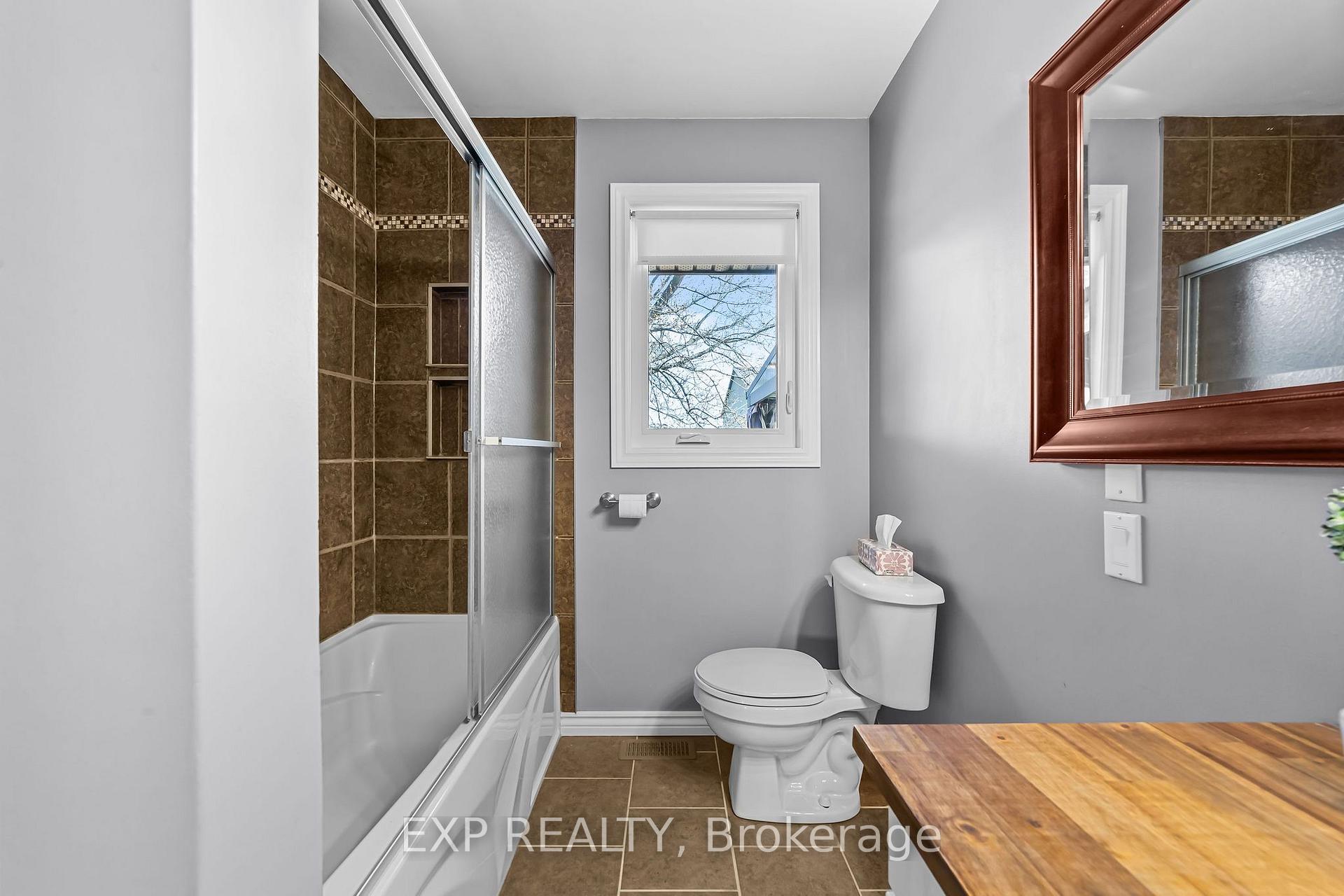 Photo 26 of 9221 Hickory Drive, Strathroy-Caradoc, Rural Strathroy-Caradoc — HOMEH