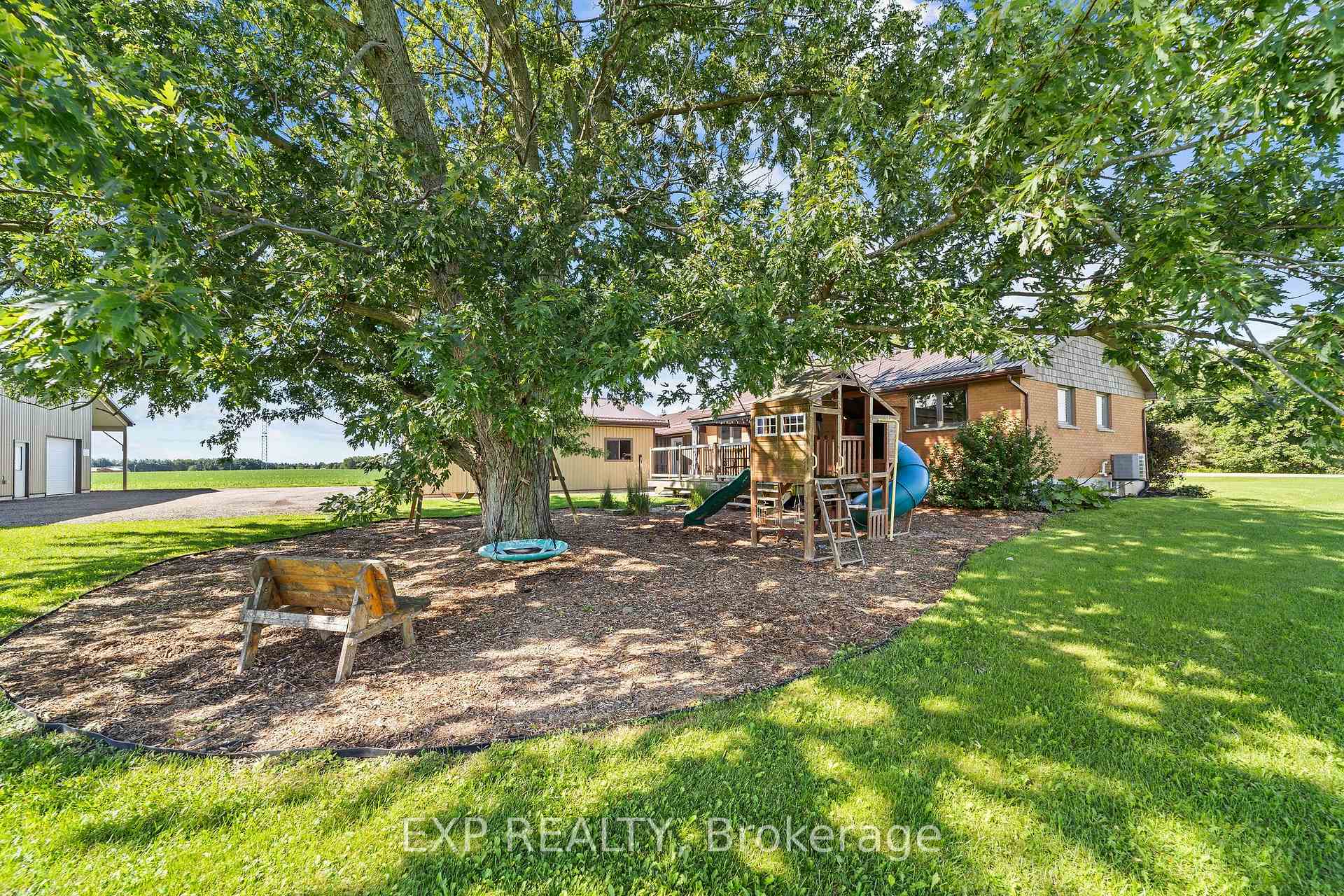 Photo 43 of 9221 Hickory Drive, Strathroy-Caradoc, Rural Strathroy-Caradoc — HOMEH