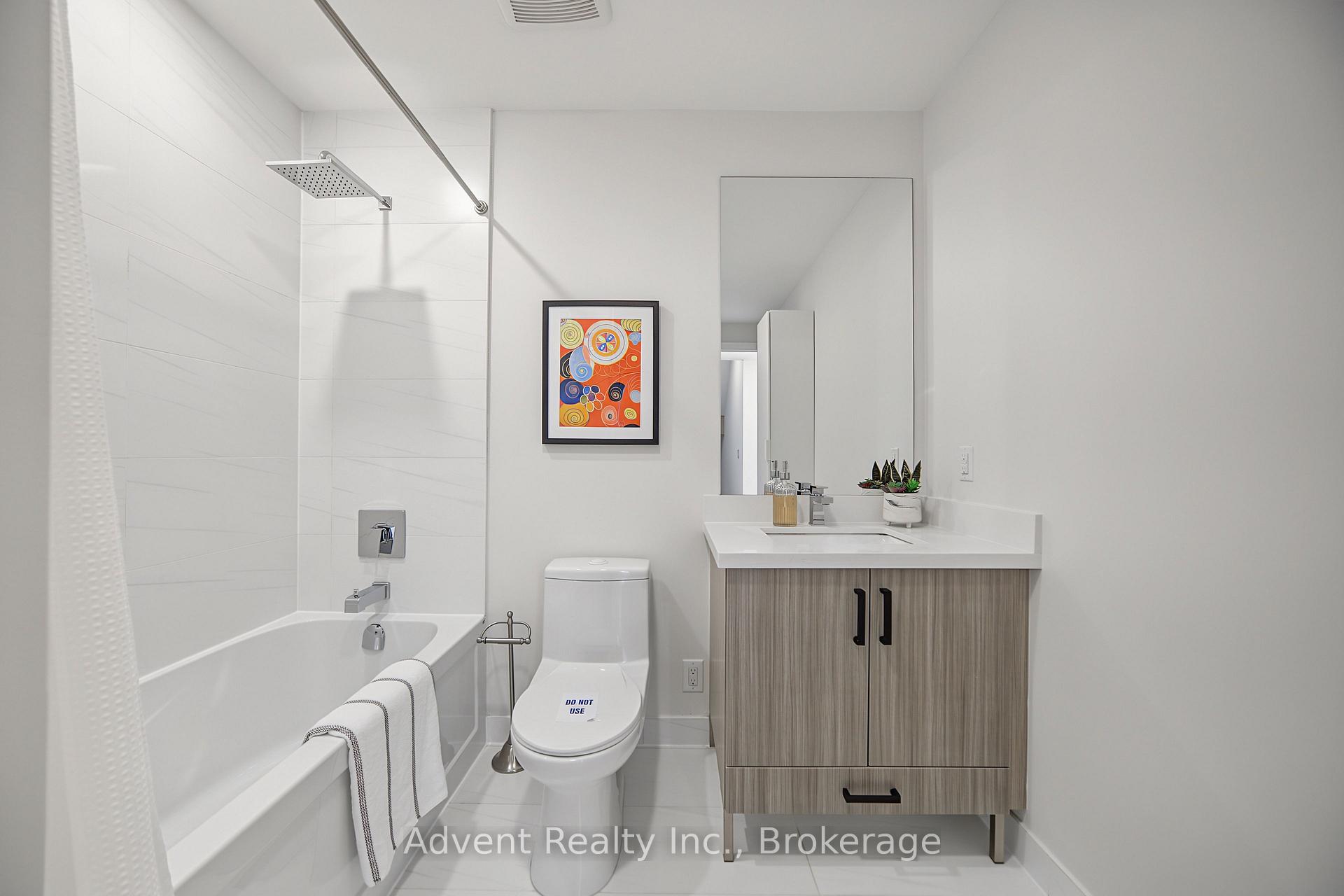 Photo 27 of Unit 3, 18 Greenbriar Road, North York, Bayview Village — HOMEH