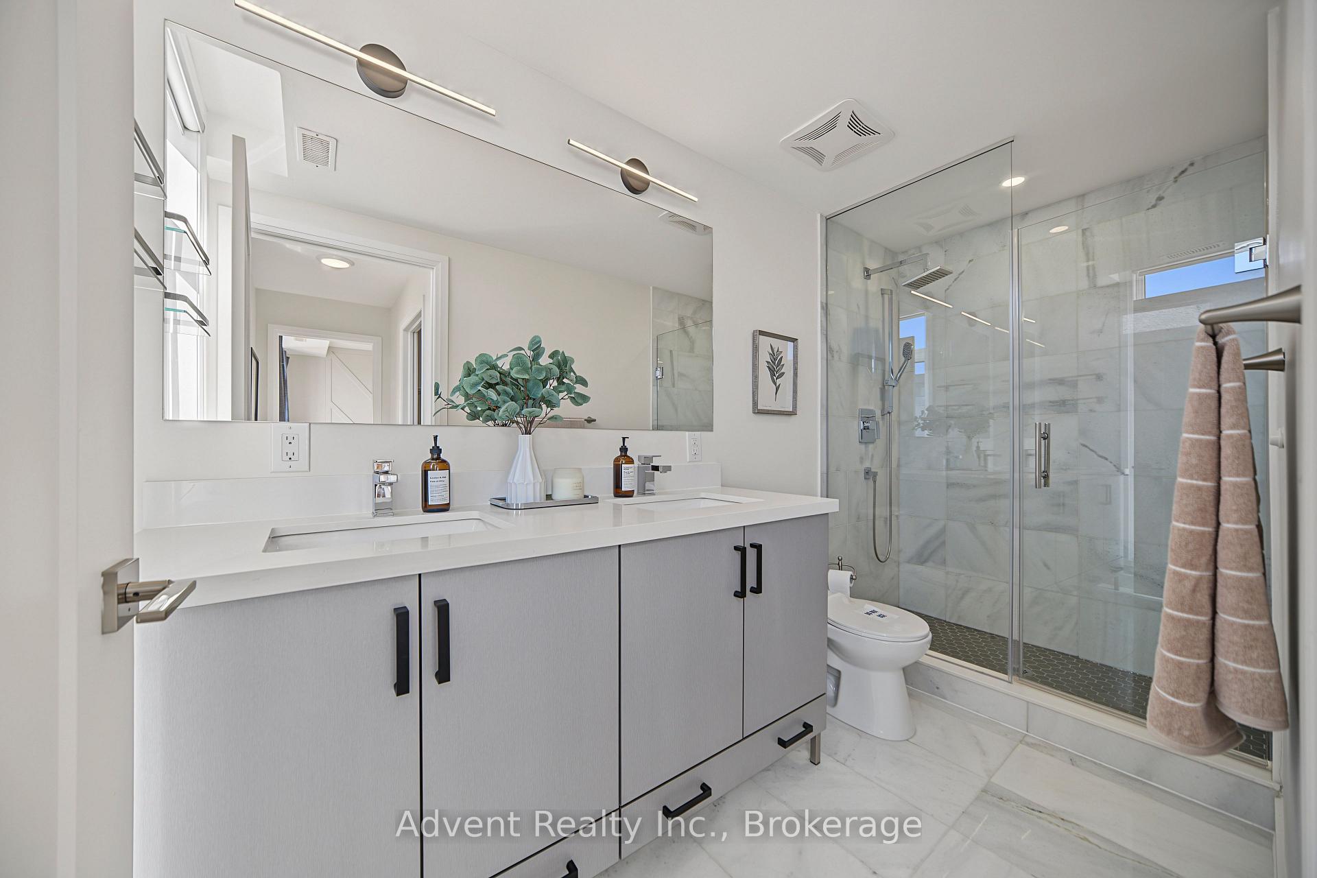 Photo 35 of Unit 3, 18 Greenbriar Road, North York, Bayview Village — HOMEH