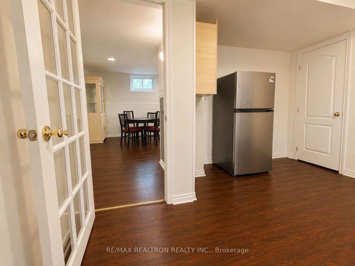 Photo 8 of Unit Basement, 13 Aurora Heights Drive, Aurora, Aurora Heights — HOMEH