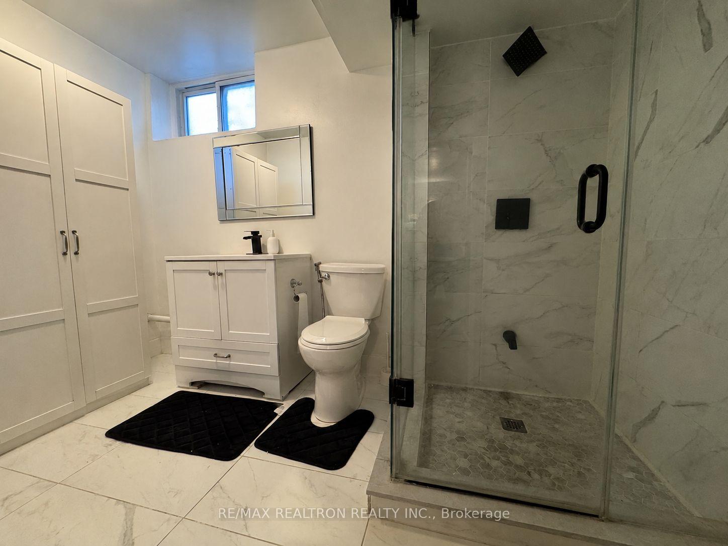 Photo 10 of Unit Basement, 13 Aurora Heights Drive, Aurora, Aurora Heights — HOMEH