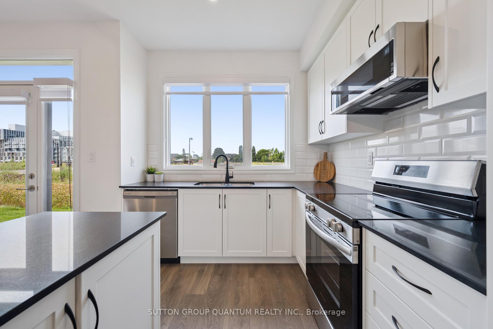 Photo 7 of 3040 Robert Lamb Boulevard, Oakville, Joshua Meadows — HOMEH