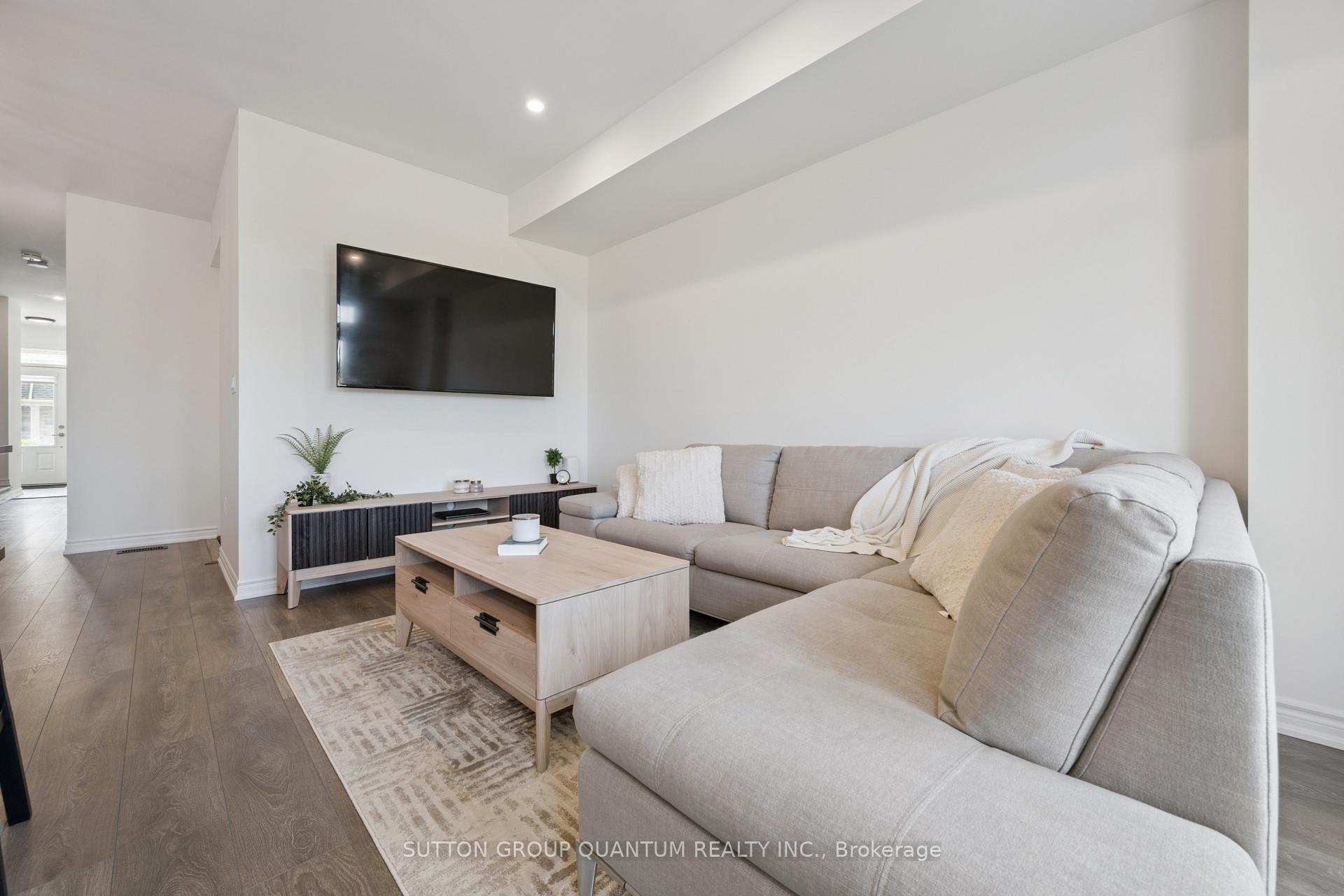 Photo 9 of 3040 Robert Lamb Boulevard, Oakville, Joshua Meadows — HOMEH
