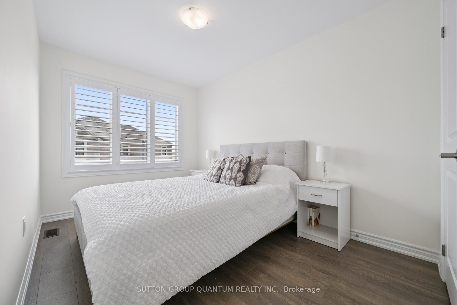 Photo 16 of 3040 Robert Lamb Boulevard, Oakville, Joshua Meadows — HOMEH