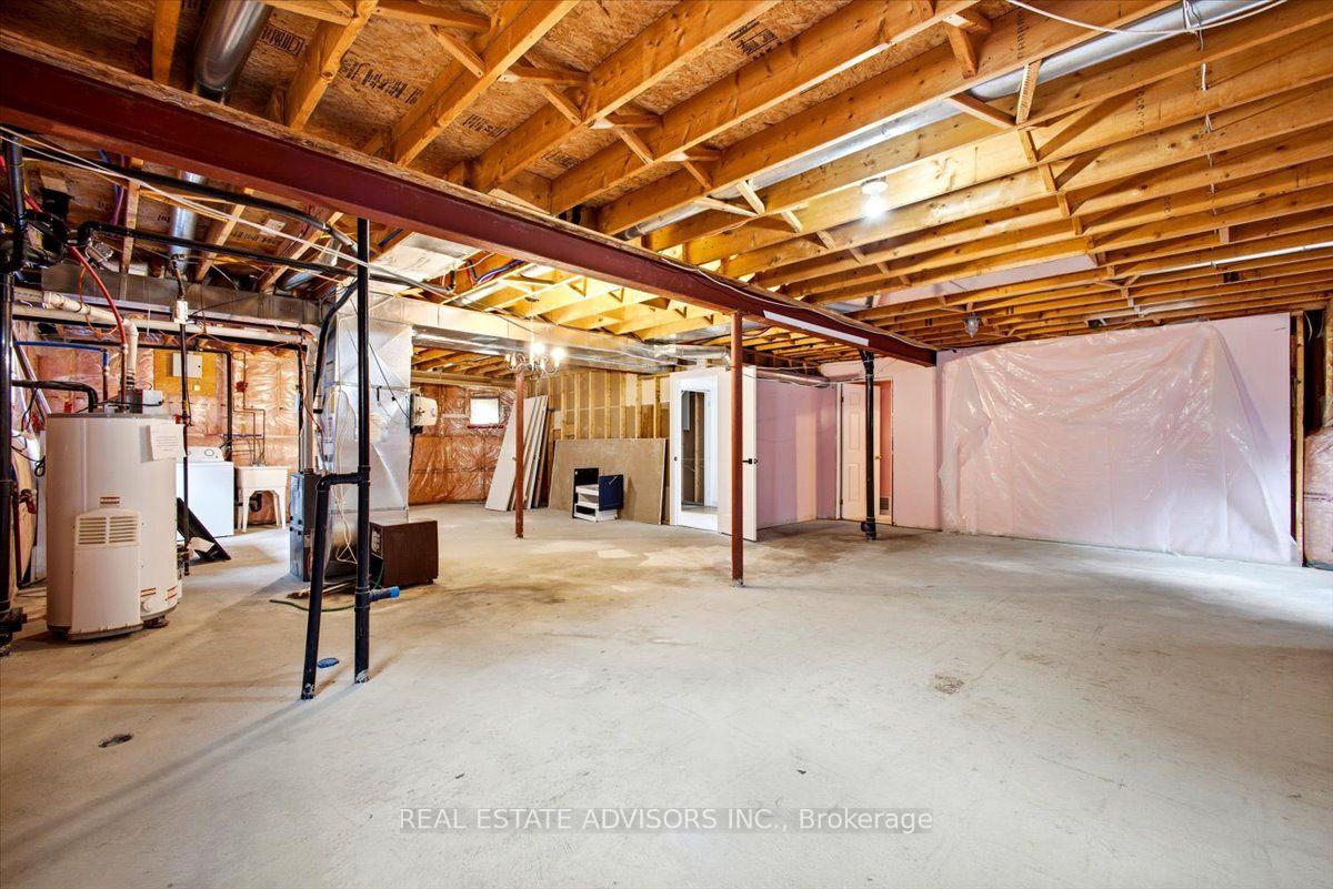 Photo 32 of 64 Acorn Crescent, Wasaga Beach — HOMEH