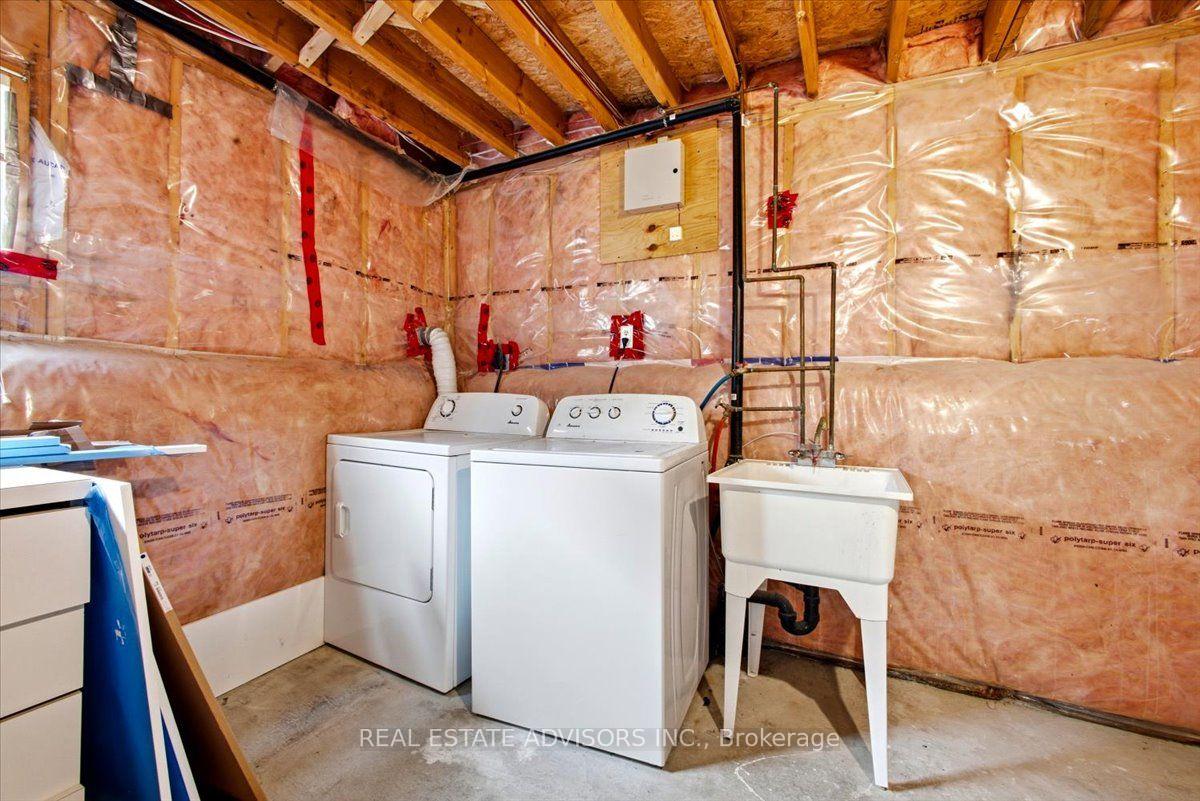 Photo 33 of 64 Acorn Crescent, Wasaga Beach — HOMEH