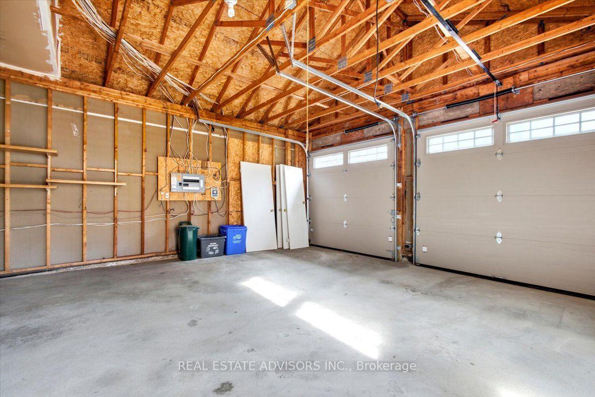 Photo 34 of 64 Acorn Crescent, Wasaga Beach — HOMEH