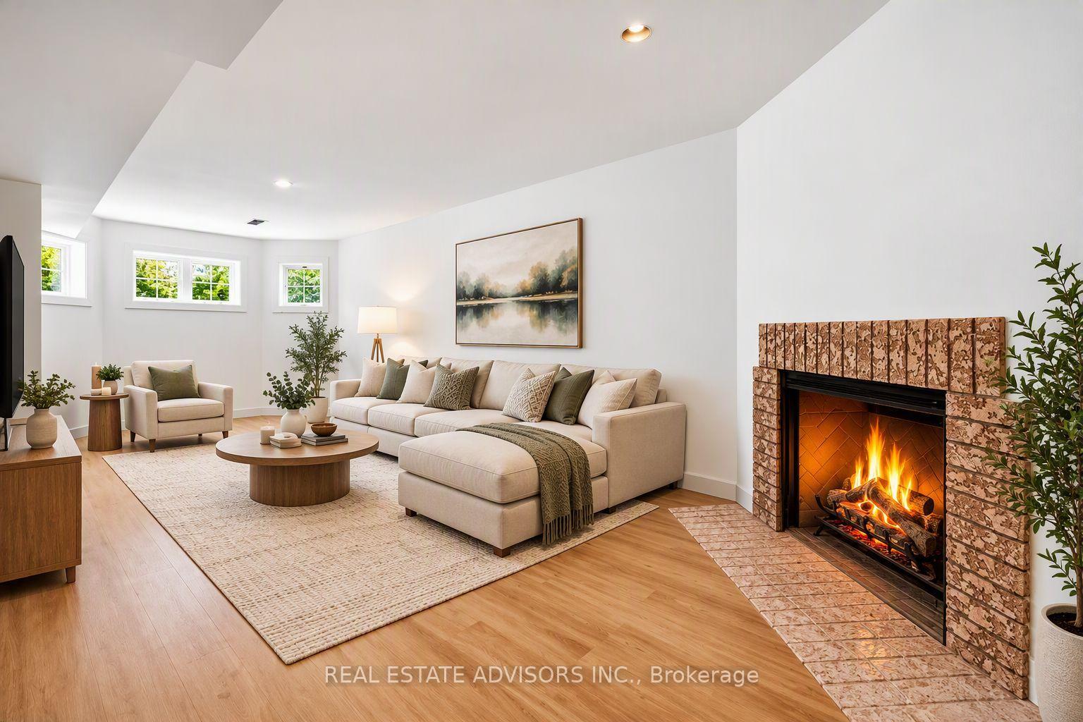 Photo 7 of 64 Acorn Crescent, Wasaga Beach — HOMEH
