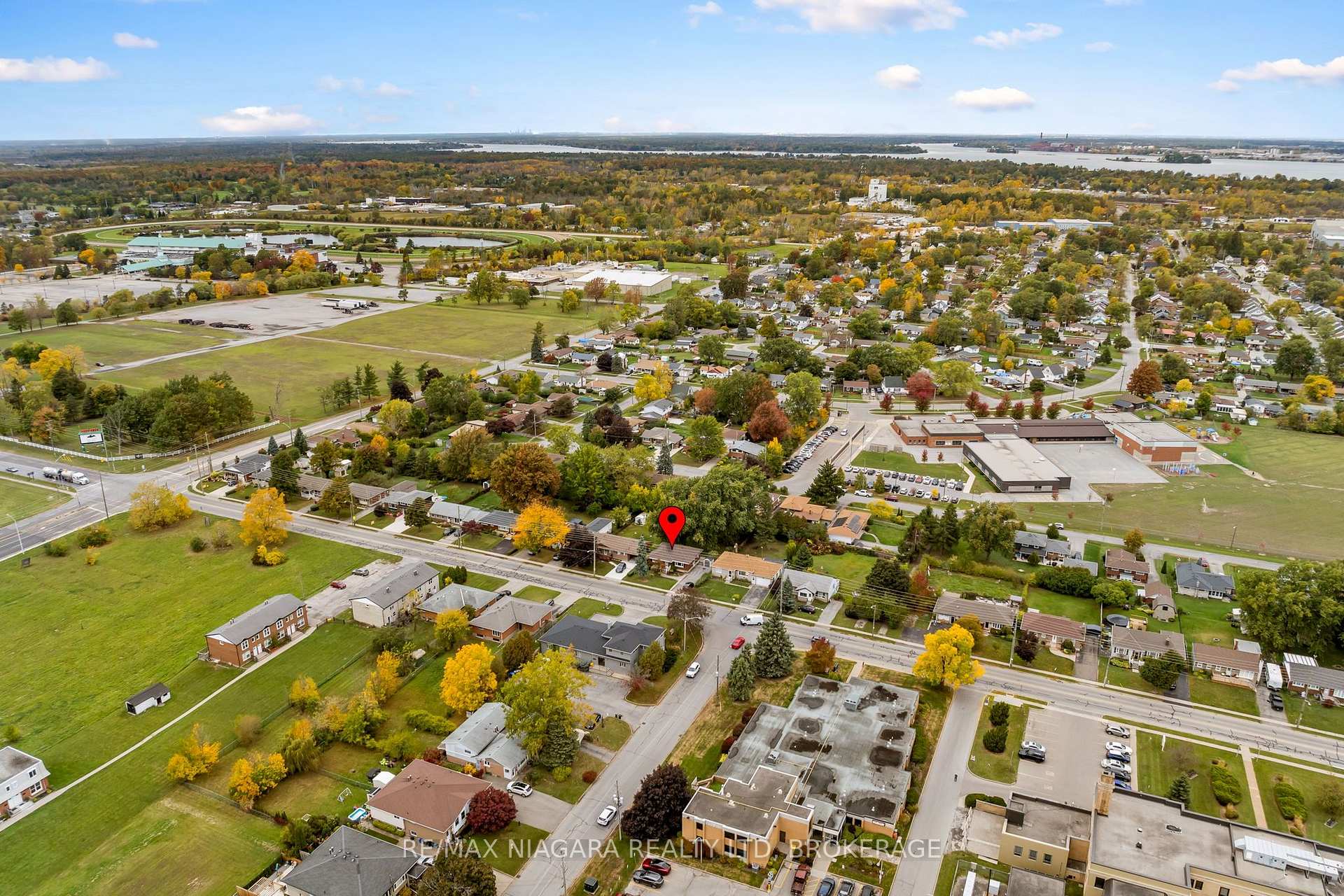 Photo 32 of 241 Bertie Street, Fort Erie, Central — HOMEH