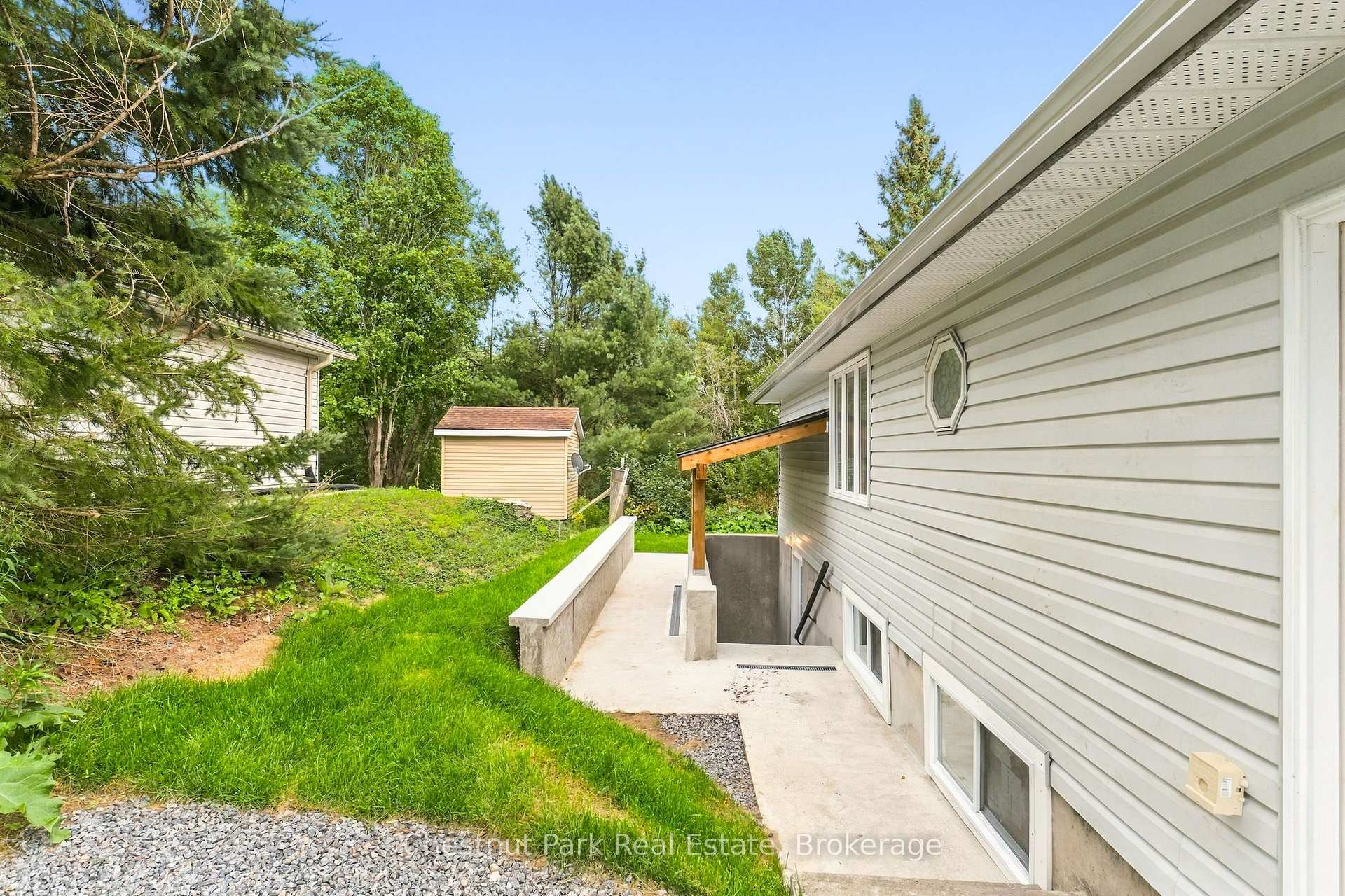 Photo 26 of 30 Catharine Crescent, Bracebridge, Monck (Bracebridge) — HOMEH