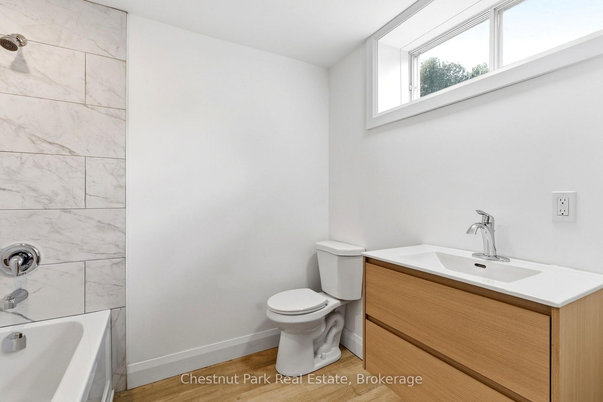 Photo 32 of 30 Catharine Crescent, Bracebridge, Monck (Bracebridge) — HOMEH