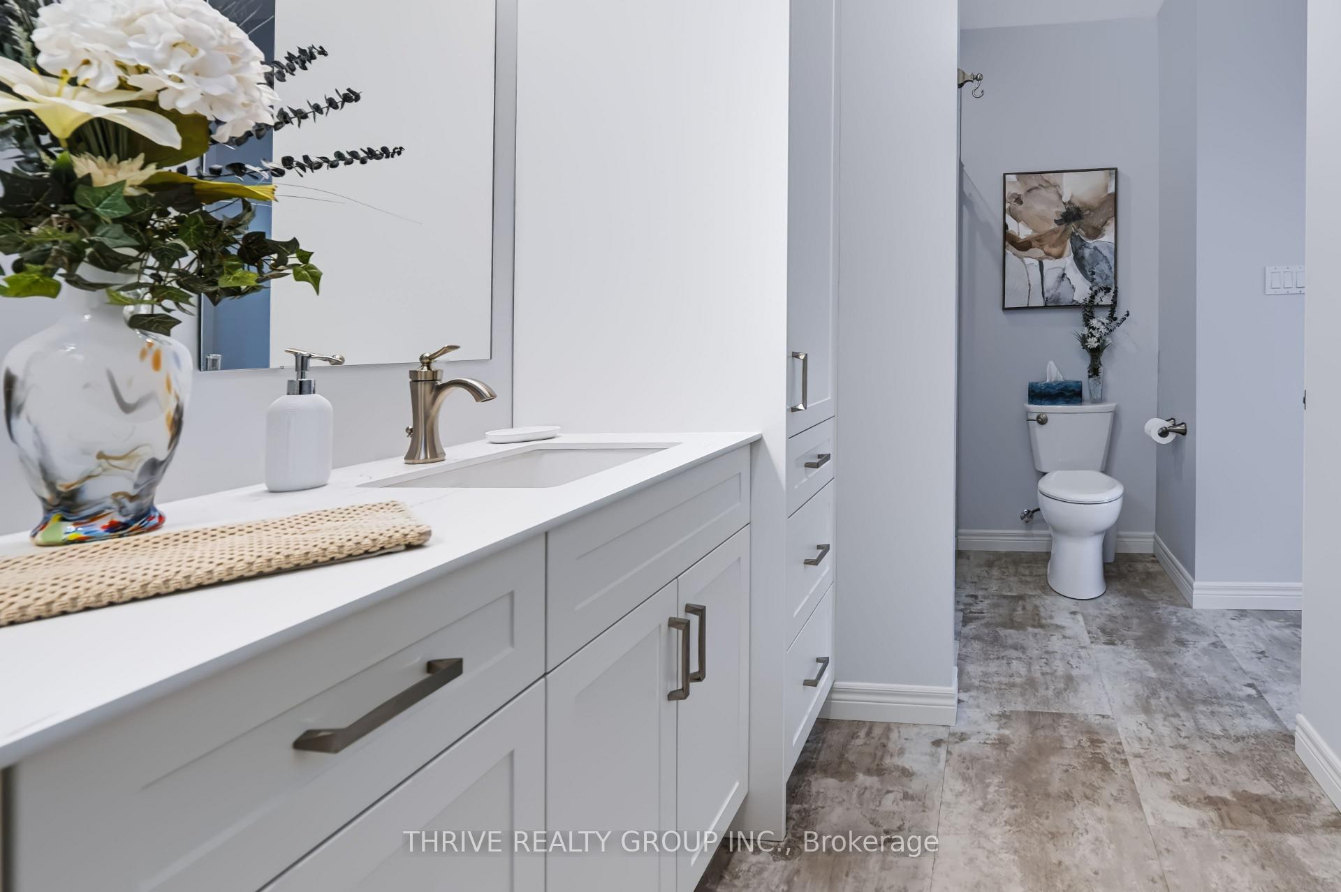 Photo 17 of Unit 6, 448 Commissioners Road E, London, South G — HOMEH