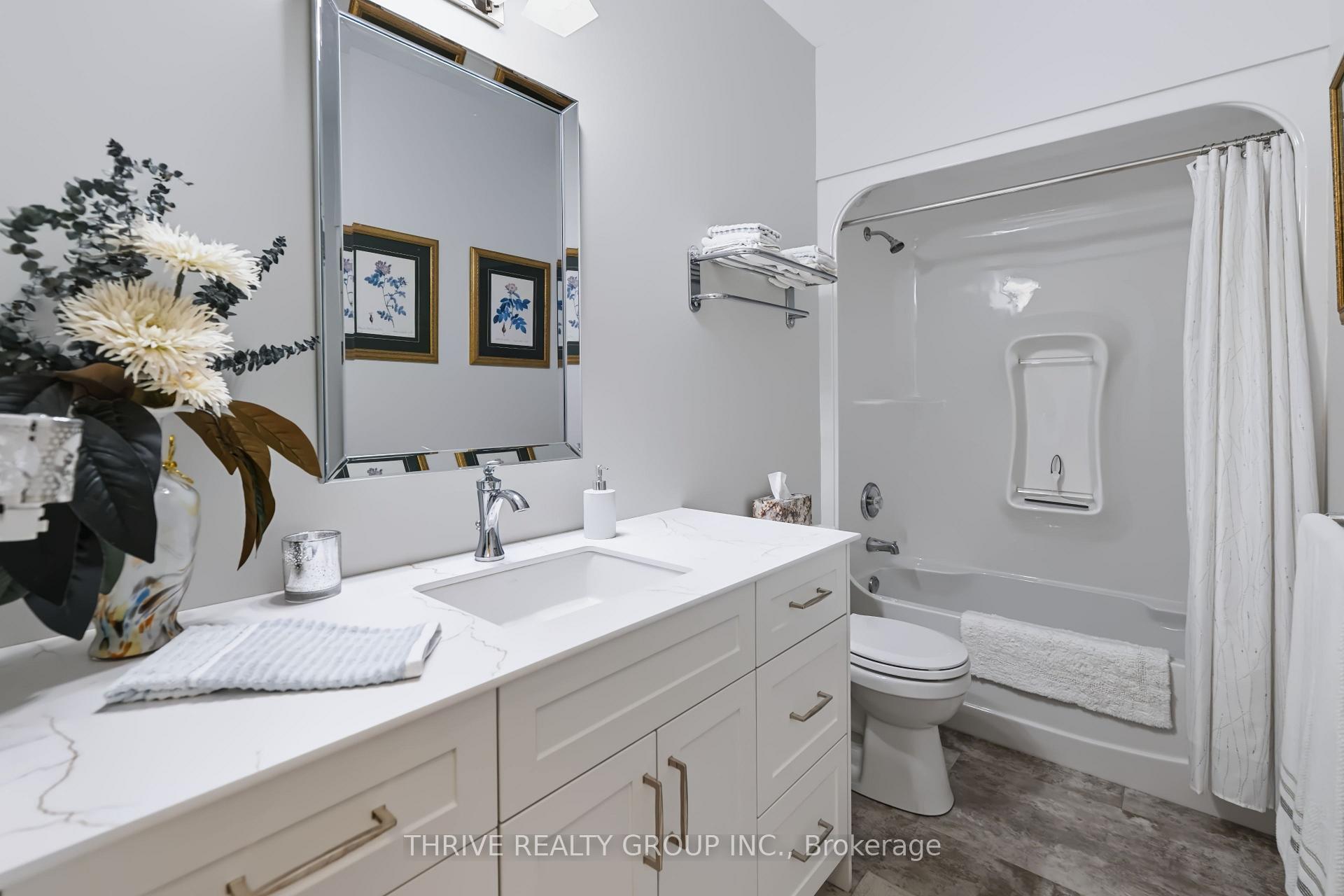 Photo 30 of Unit 6, 448 Commissioners Road E, London, South G — HOMEH