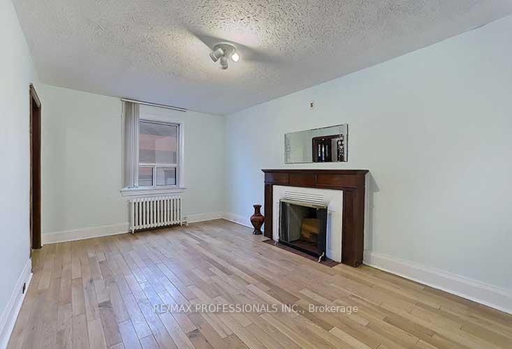 Photo 3 of 103 Keele Street, Toronto, High Park North — HOMEH