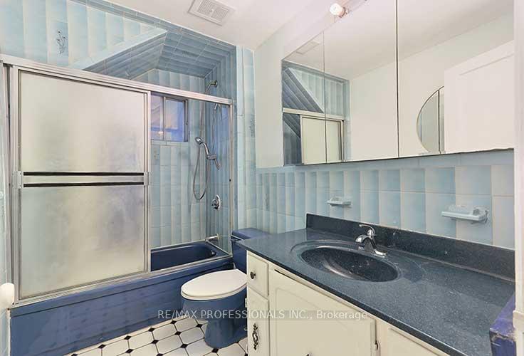Photo 10 of 103 Keele Street, Toronto, High Park North — HOMEH
