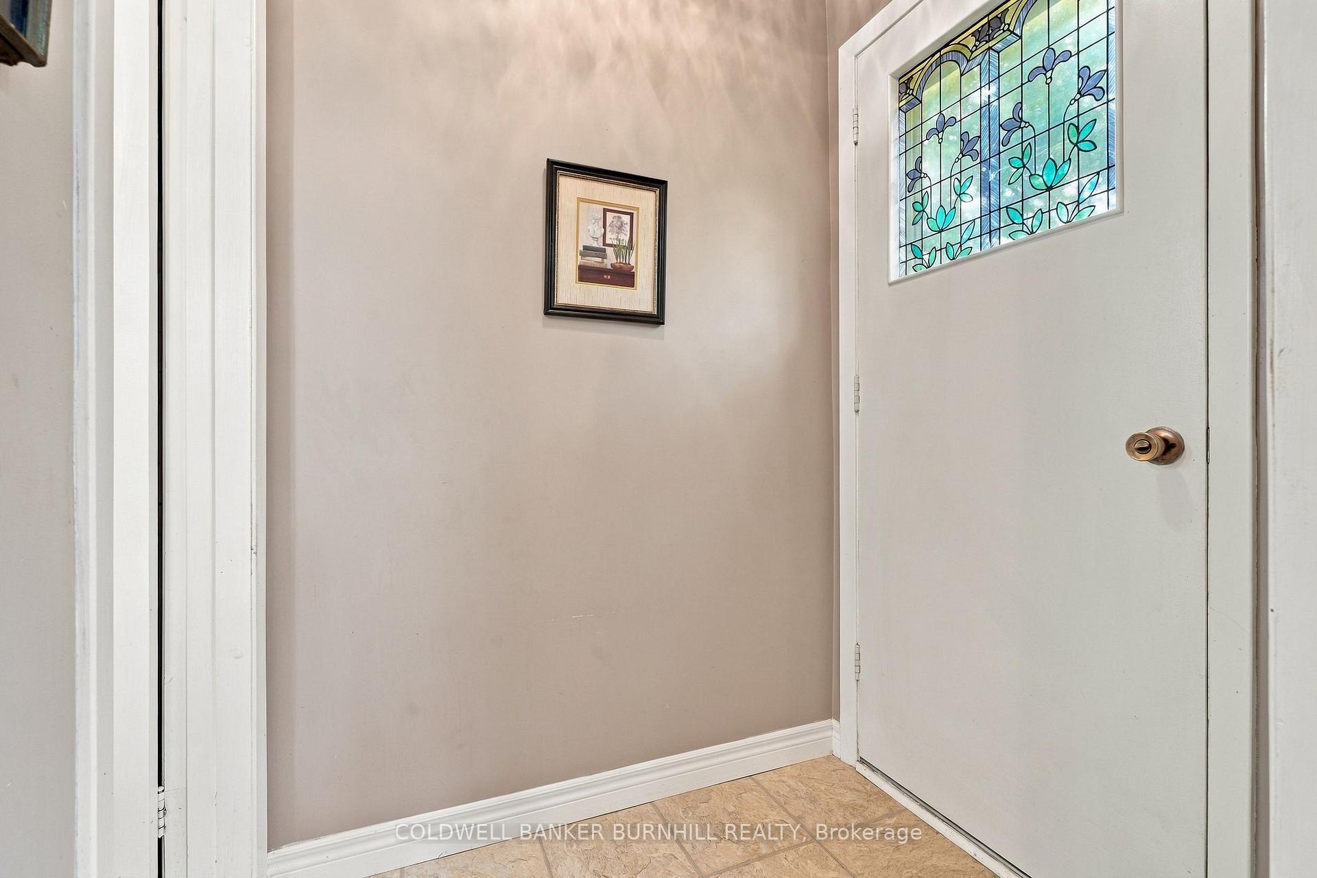Photo 22 of 688 Cherrywood Drive, Burlington, LaSalle — HOMEH