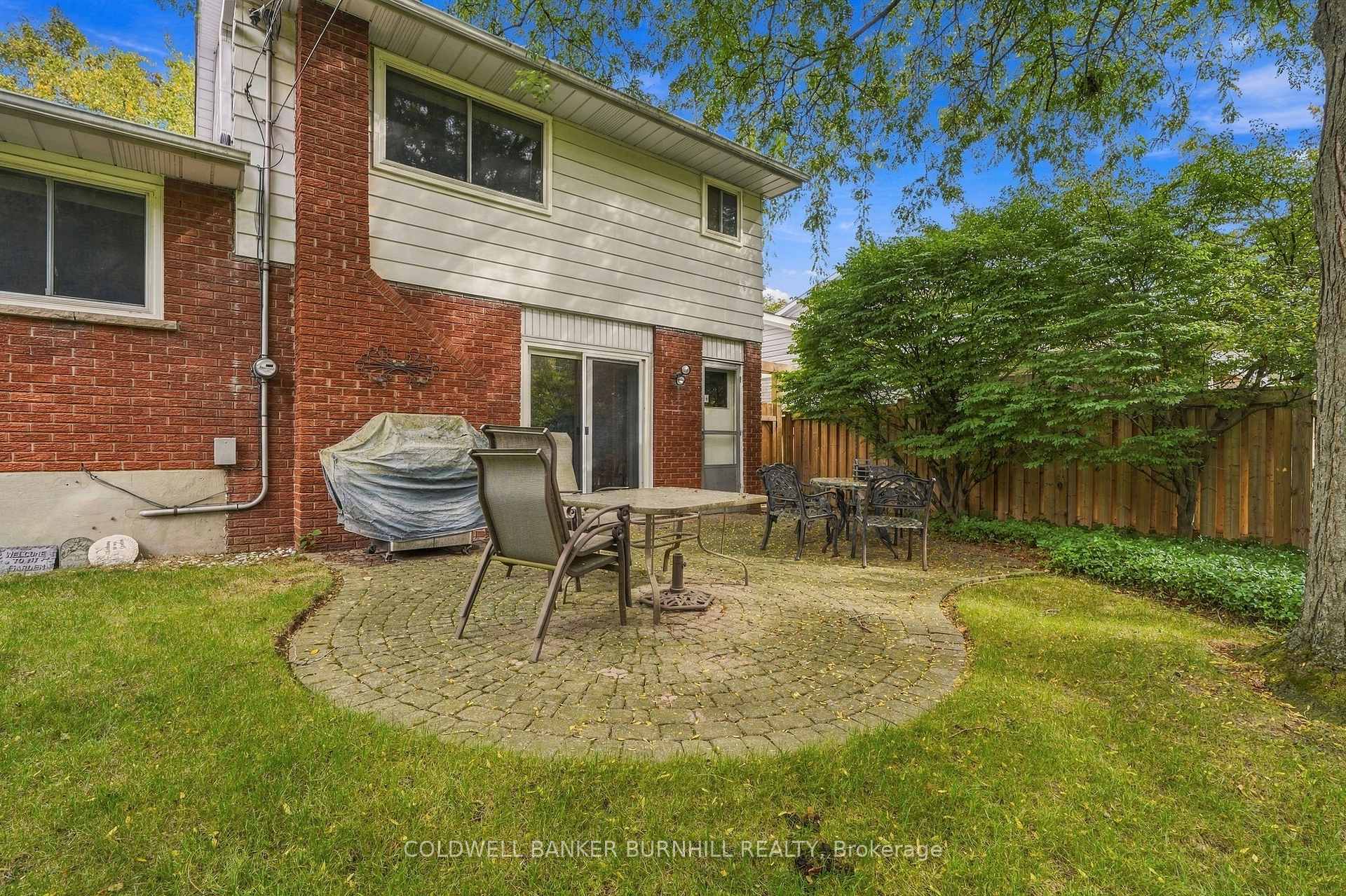 Photo 42 of 688 Cherrywood Drive, Burlington, LaSalle — HOMEH