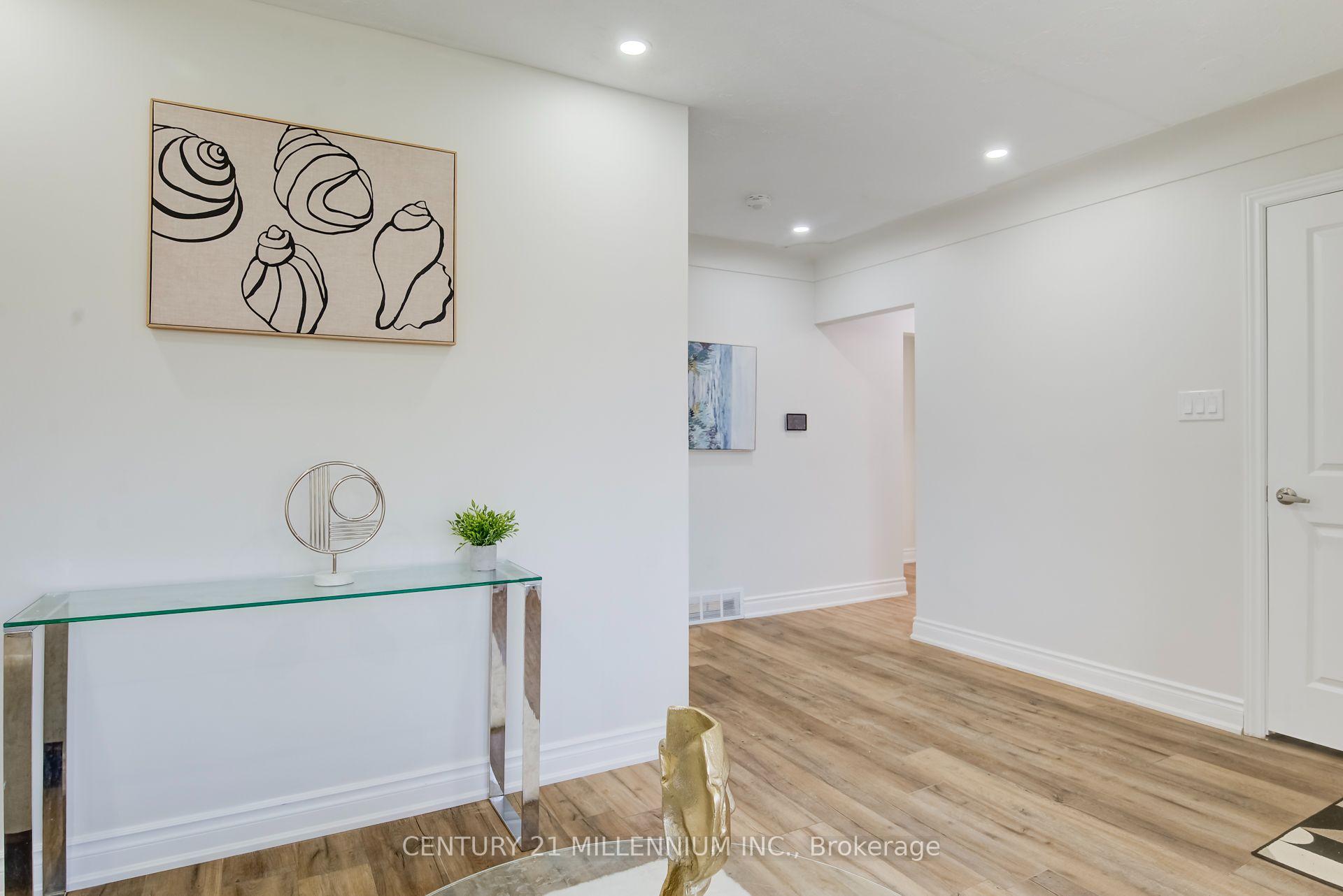 Photo 8 of 46 Traynor Avenue, Kitchener, Vanier - Kitchener — HOMEH