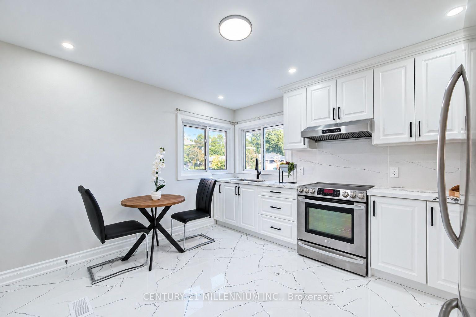 Photo 12 of 46 Traynor Avenue, Kitchener, Vanier - Kitchener — HOMEH