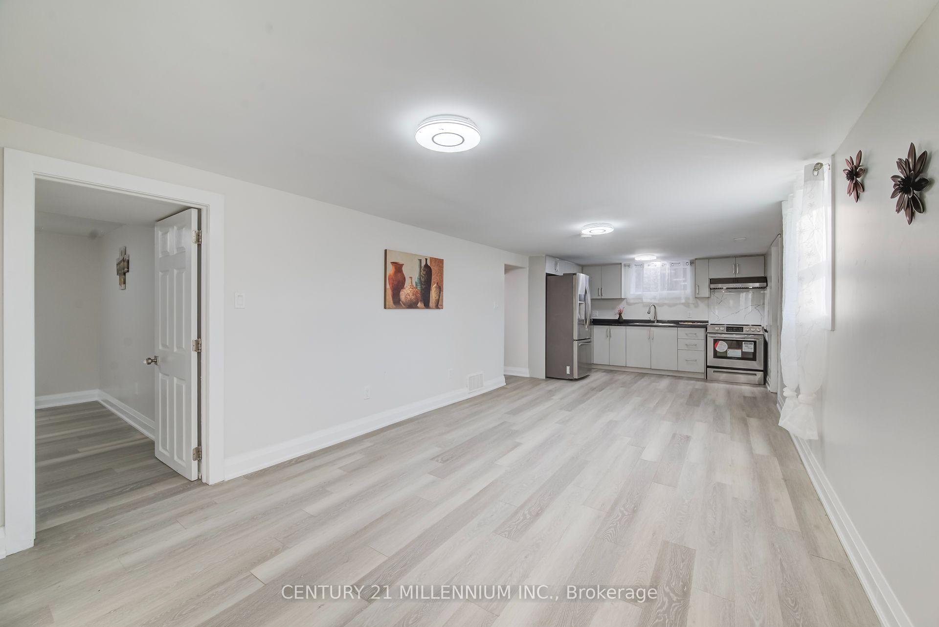 Photo 24 of 46 Traynor Avenue, Kitchener, Vanier - Kitchener — HOMEH