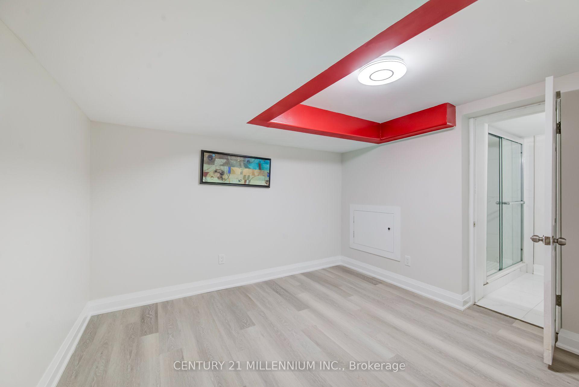 Photo 32 of 46 Traynor Avenue, Kitchener, Vanier - Kitchener — HOMEH
