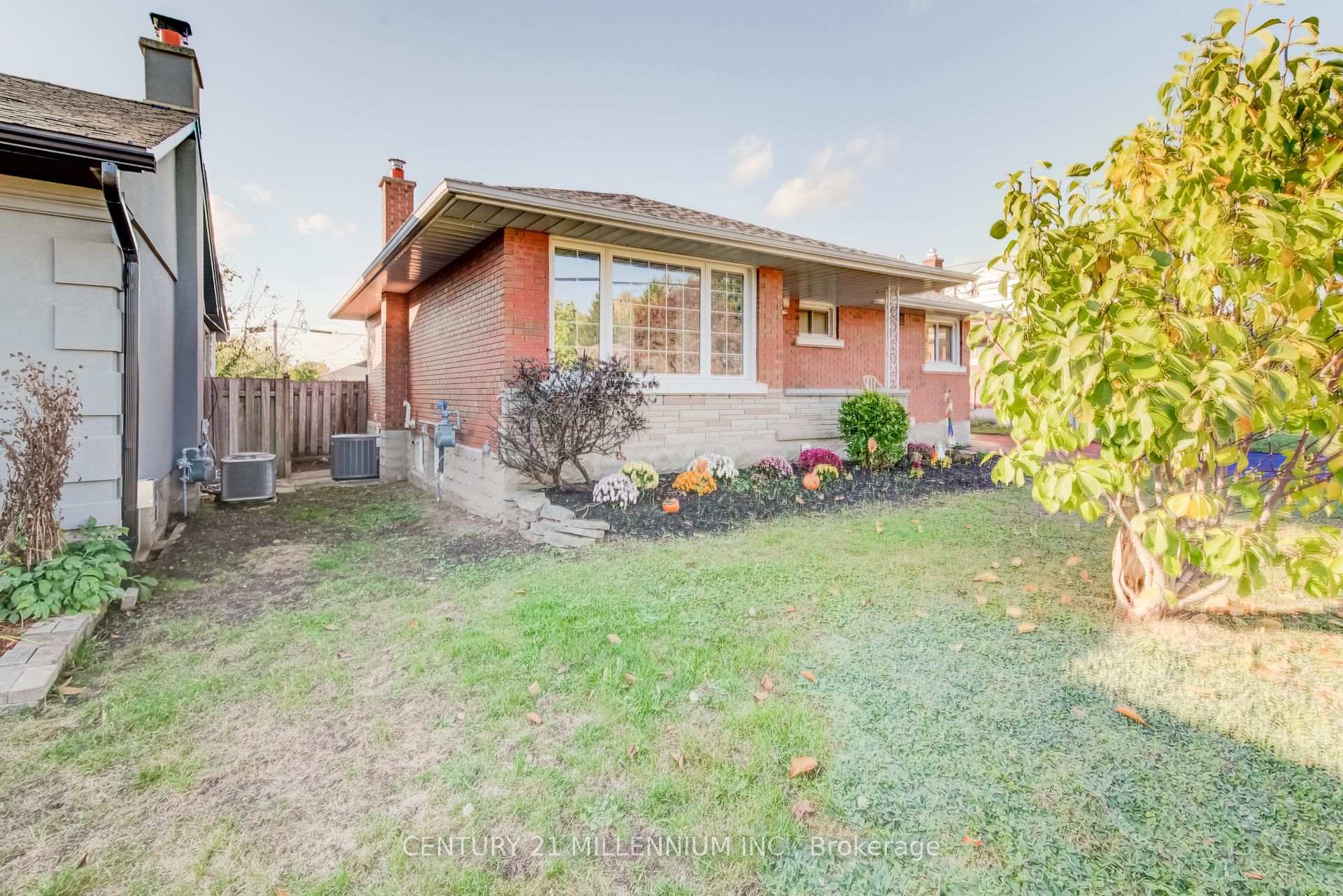 Photo 45 of 46 Traynor Avenue, Kitchener, Vanier - Kitchener — HOMEH