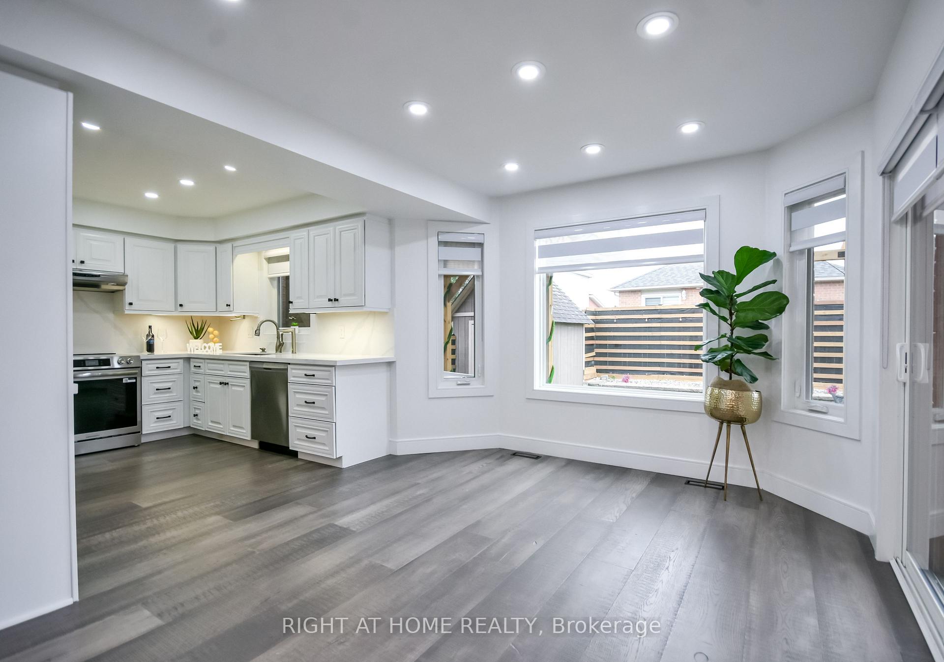 Photo 14 of 112 Birchwood Drive, Barrie, East Bayfield — HOMEH