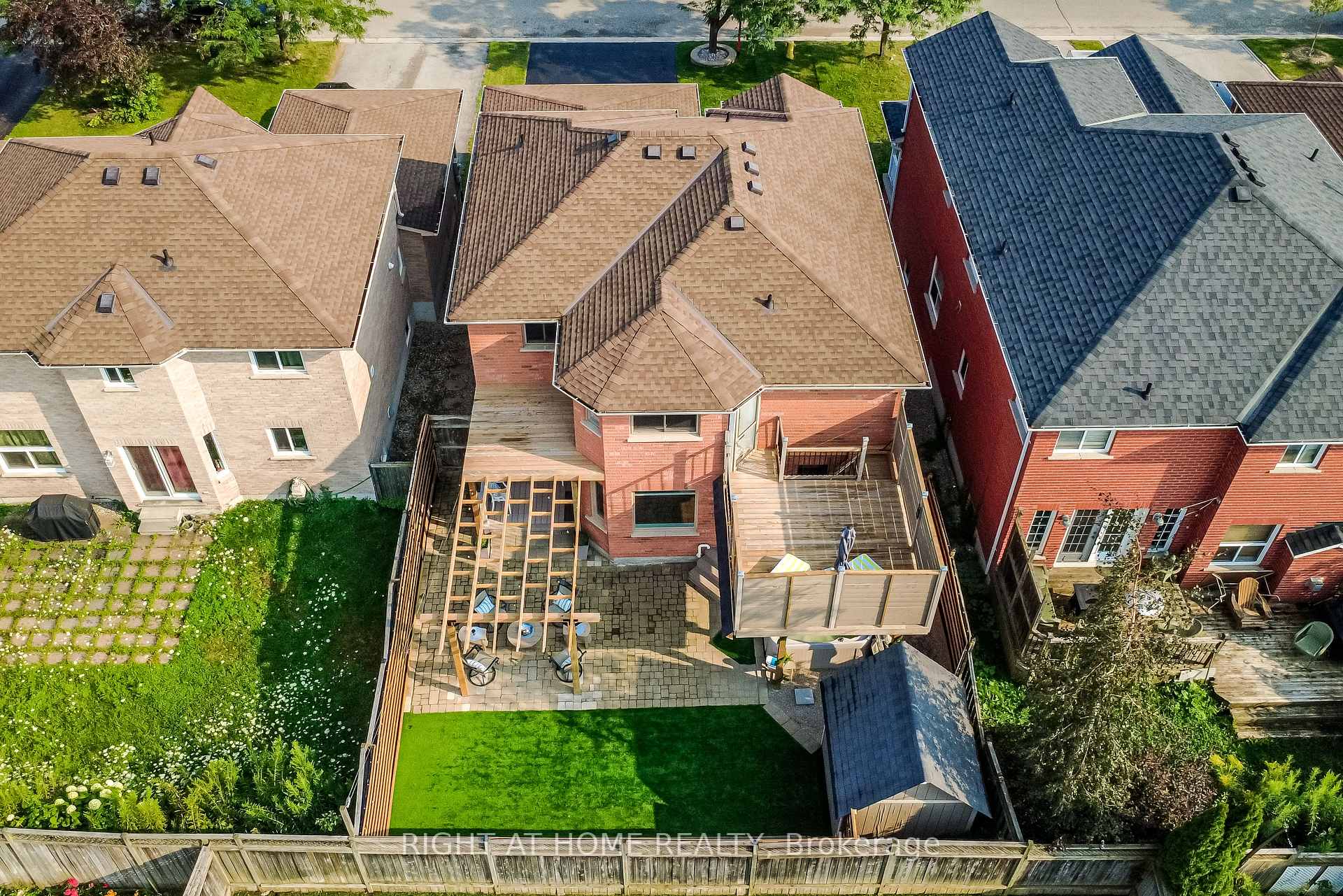 Photo 48 of 112 Birchwood Drive, Barrie, East Bayfield — HOMEH