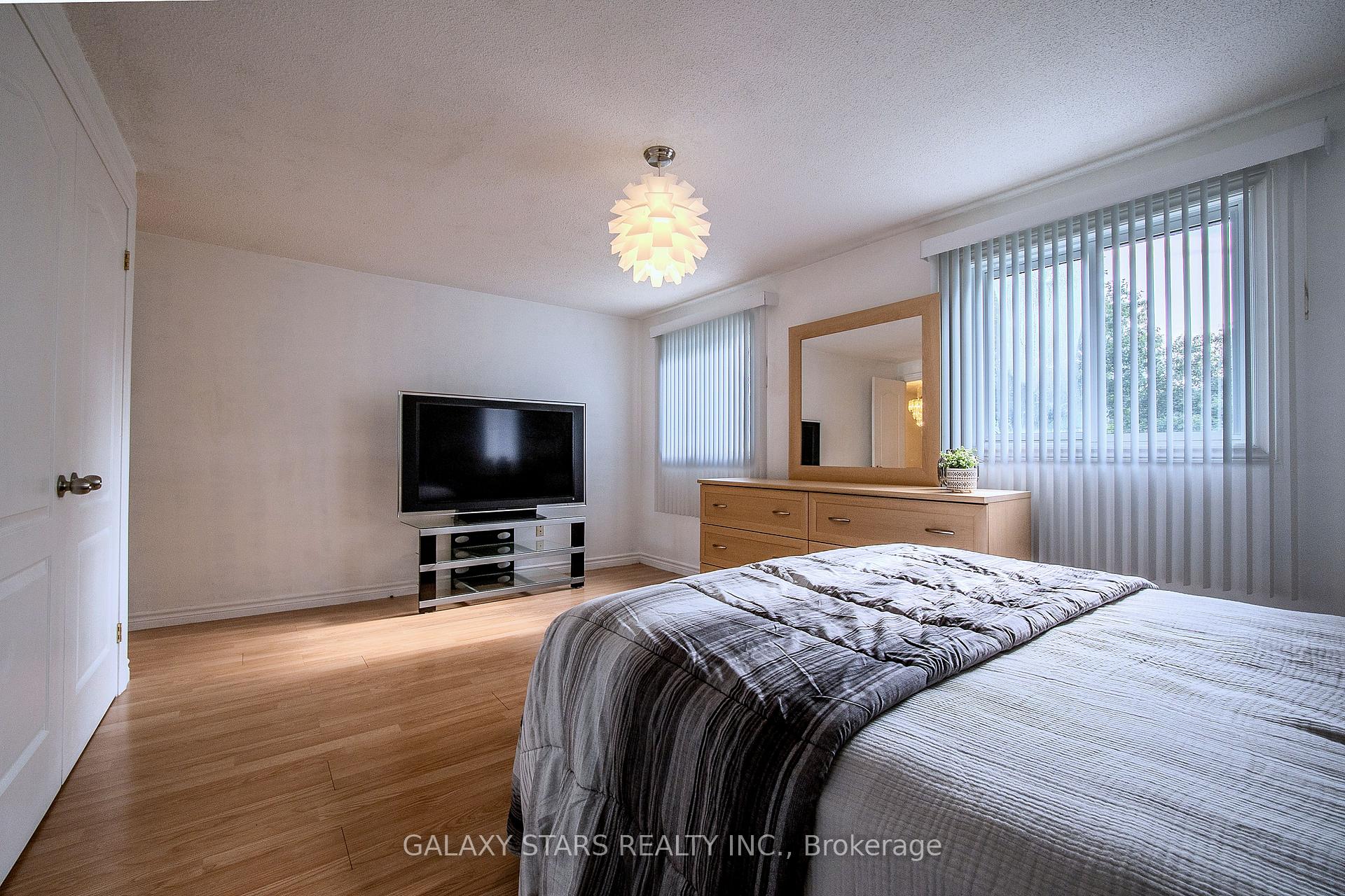 Photo 24 of 2 Noble Drive, Ajax, Central East — HOMEH