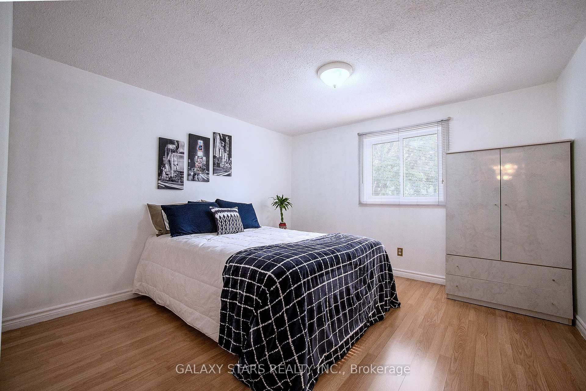 Photo 25 of 2 Noble Drive, Ajax, Central East — HOMEH