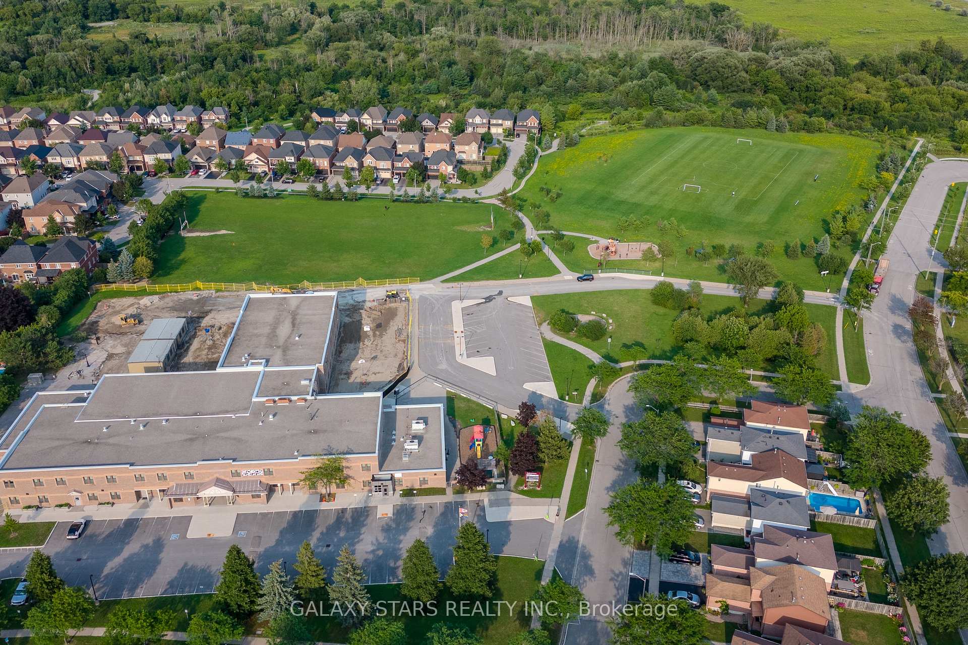 Photo 35 of 2 Noble Drive, Ajax, Central East — HOMEH