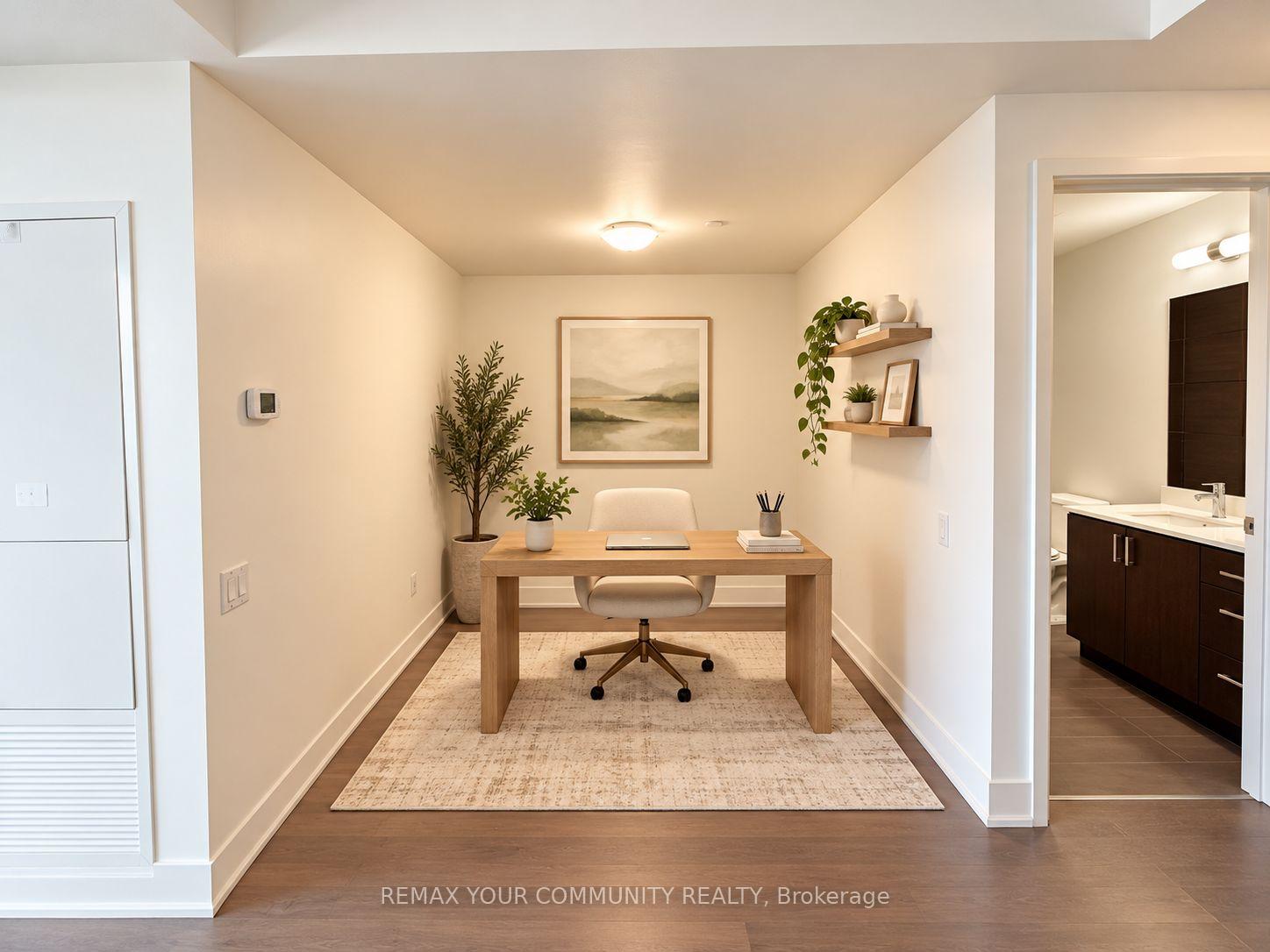 Photo 4 of Unit 612, 7608 Yonge Street, Vaughan, Crestwood-Springfarm-Yorkhill — HOMEH