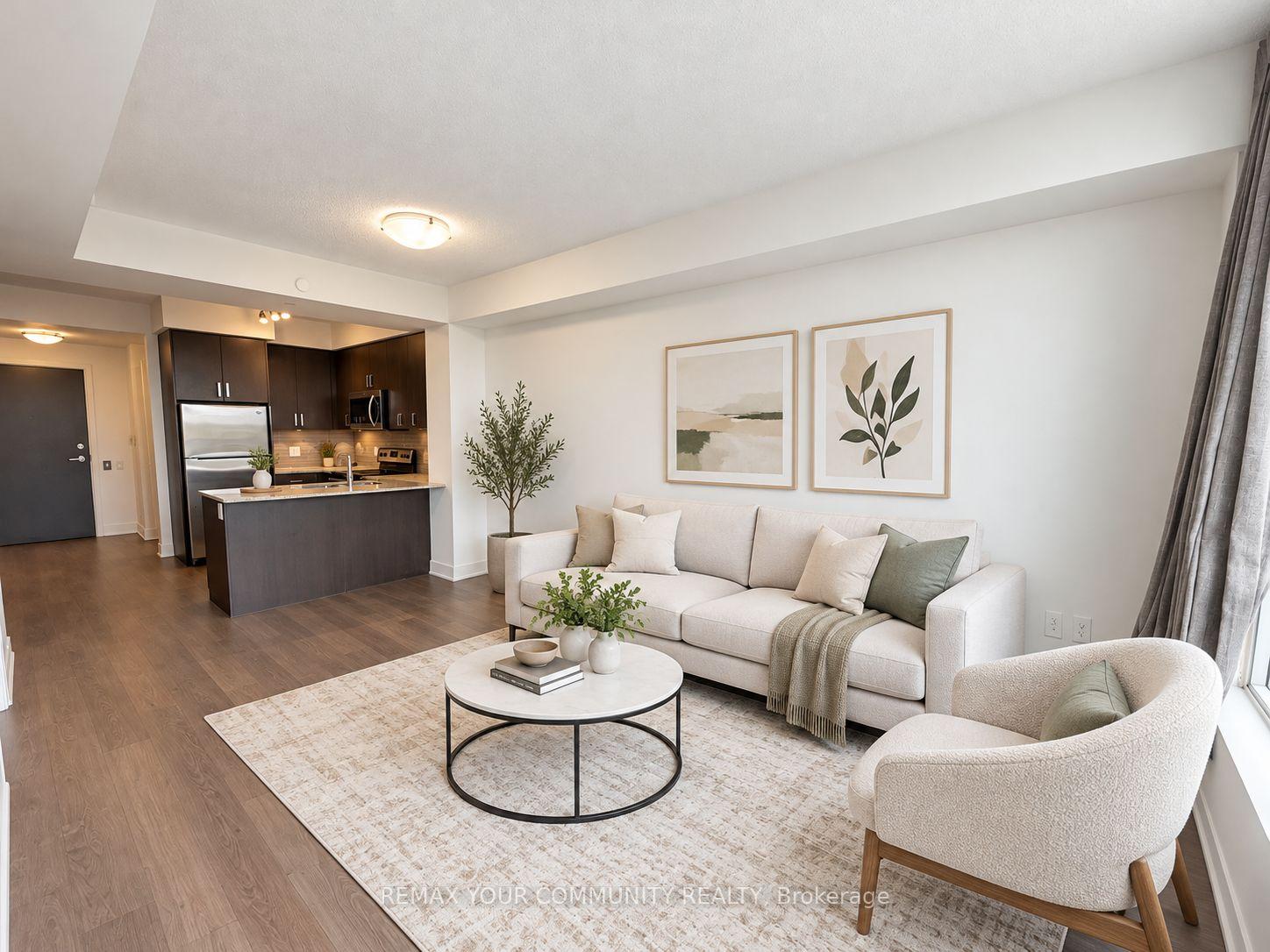 Photo 10 of Unit 612, 7608 Yonge Street, Vaughan, Crestwood-Springfarm-Yorkhill — HOMEH