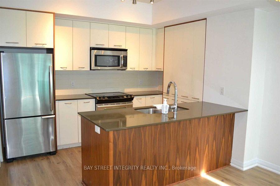 Photo 4 of Unit 60, 27 Valhalla Inn Road, Etobicoke, Islington-City Centre West — HOMEH
