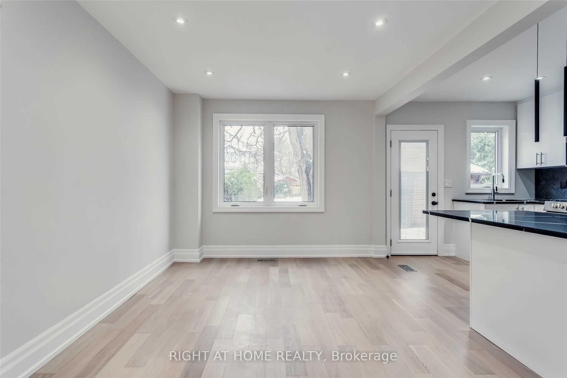Photo 6 of 611 Hillsdale Avenue E, Toronto, Mount Pleasant East — HOMEH