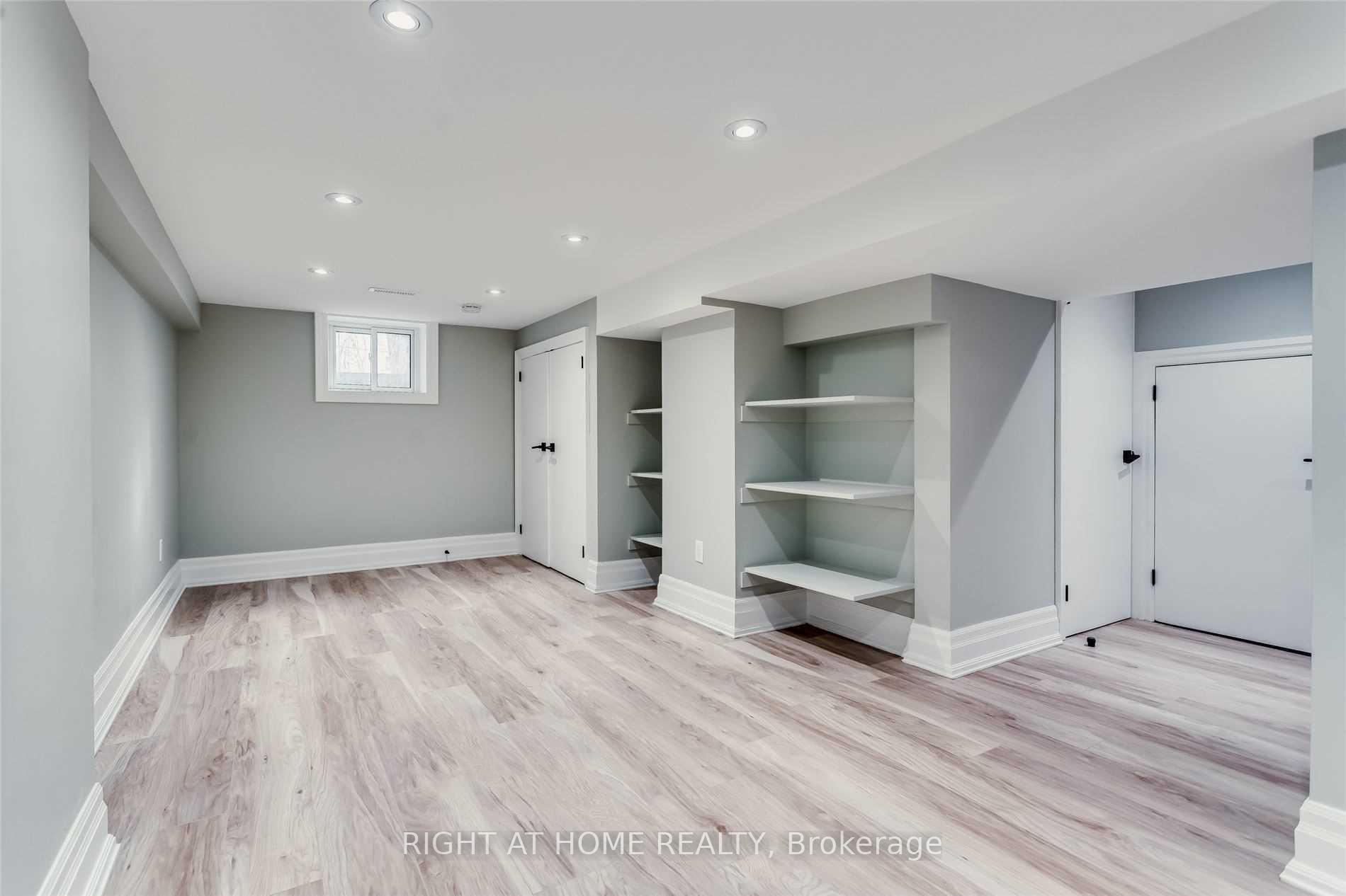 Photo 25 of 611 Hillsdale Avenue E, Toronto, Mount Pleasant East — HOMEH